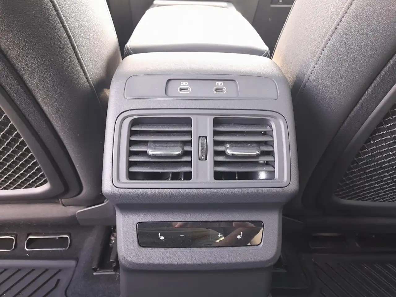 Audi Q5 снимка Audi Q5