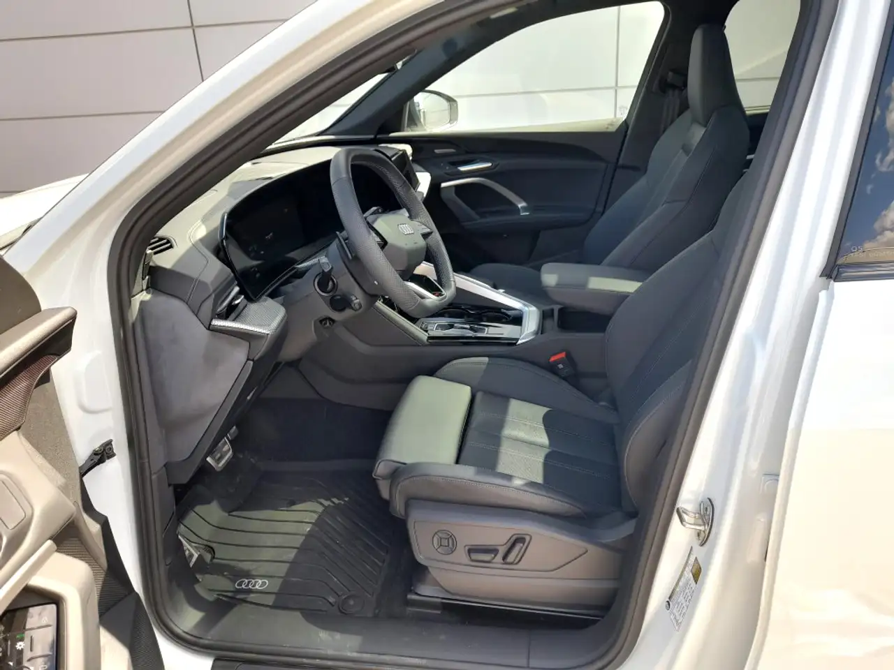 Audi Q5 снимка Audi Q5
