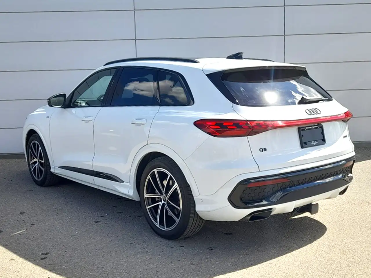 Audi Q5 снимка Audi Q5