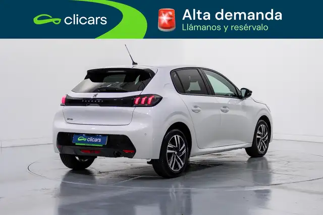 Peugeot 208 view 5