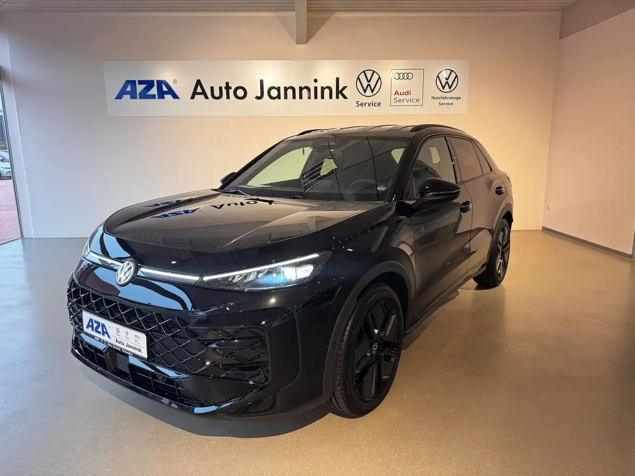Volkswagen T-Roc, фото 1