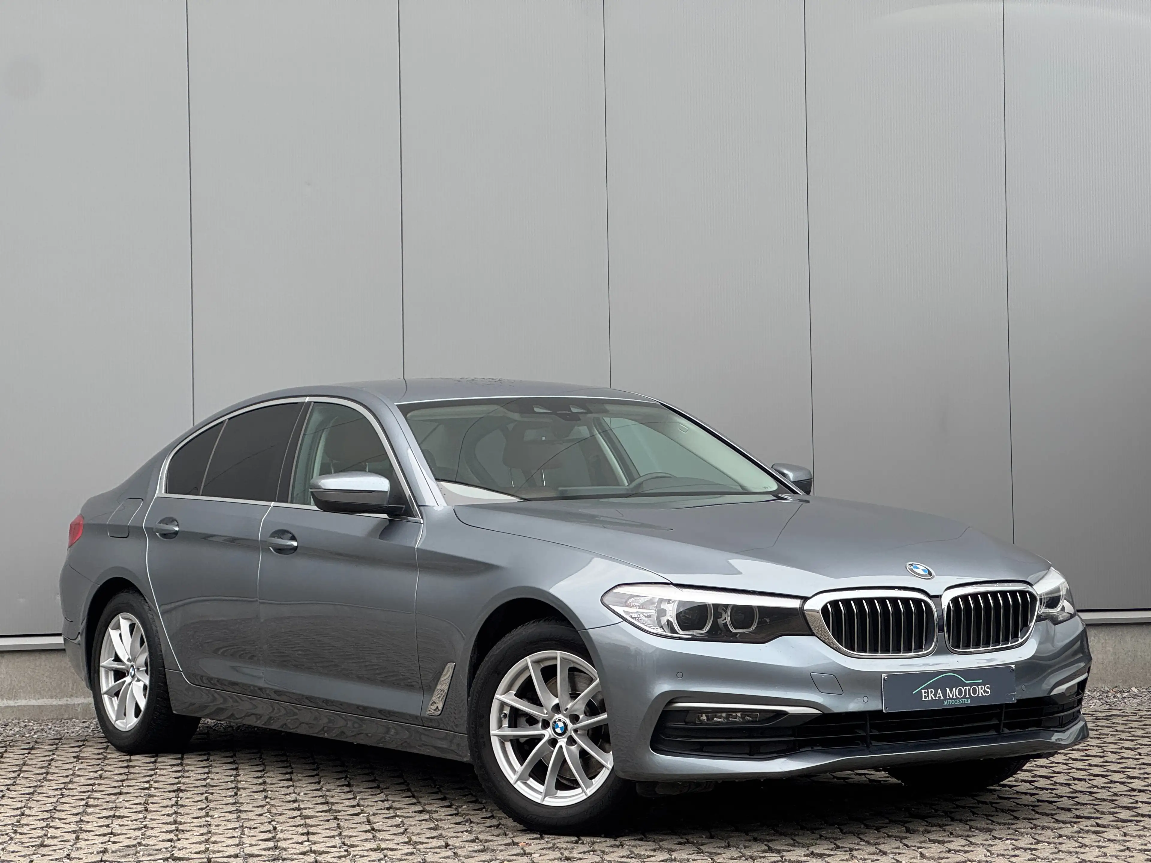 BMW 518 518dA Xenon Leer Navi VirtualCockpit Garantie * — photo 2