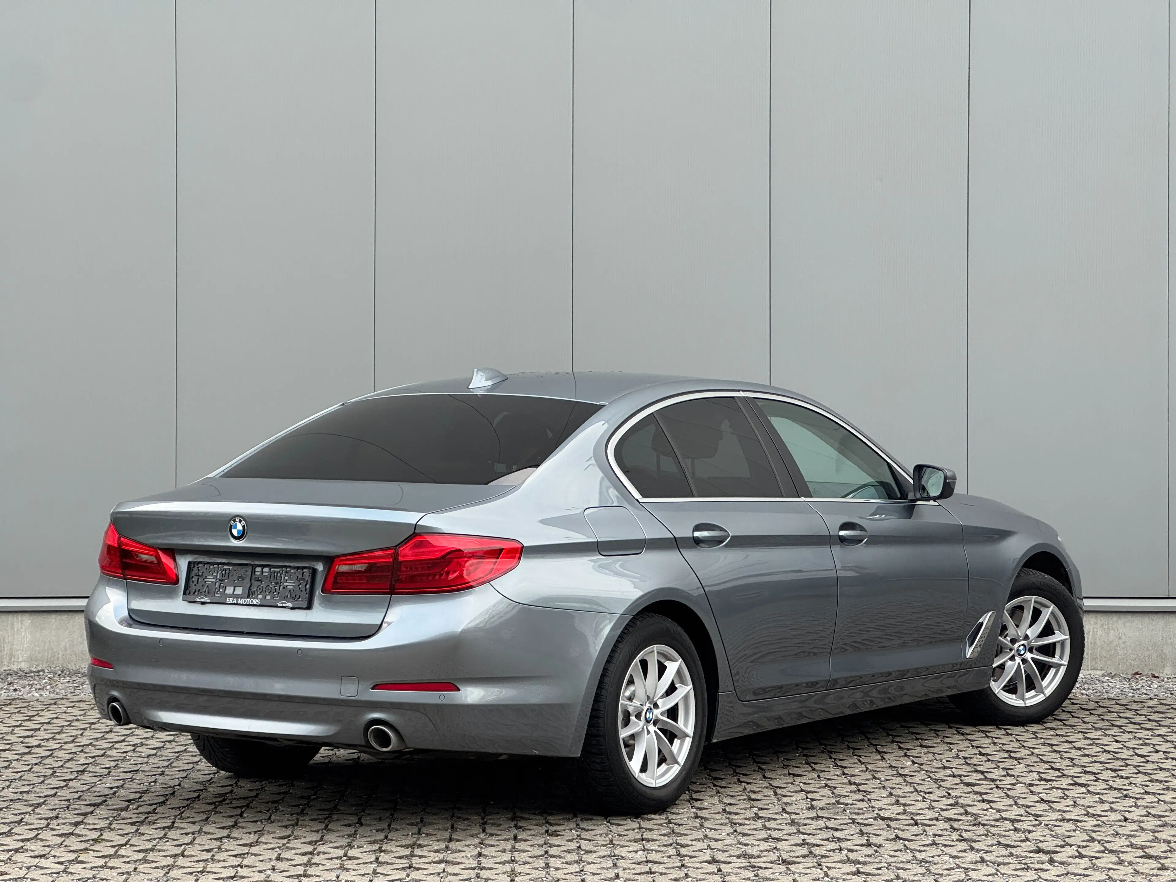 BMW 518 518dA Xenon Leer Navi VirtualCockpit Garantie * — photo 4