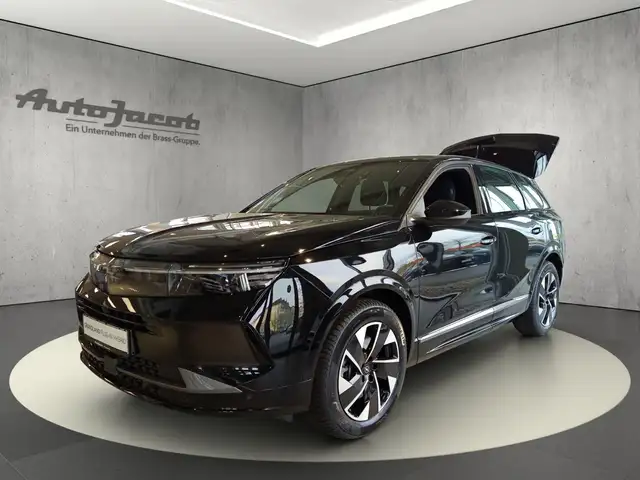 Opel Grandland Edition Plug-in-Hybrid 143 kW (195 PS)