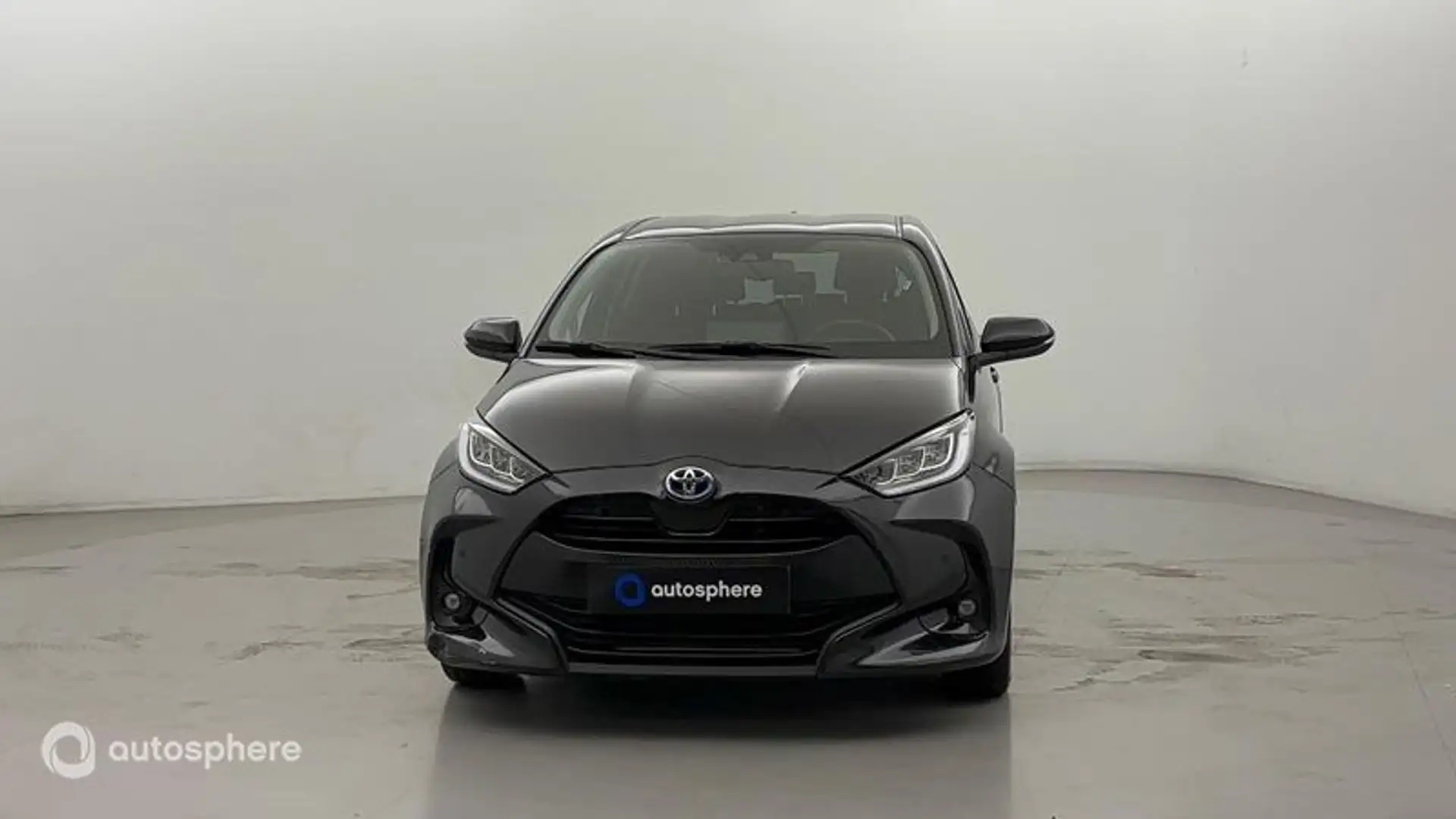 Toyota Yaris 116h Design 5p MY22 - 2