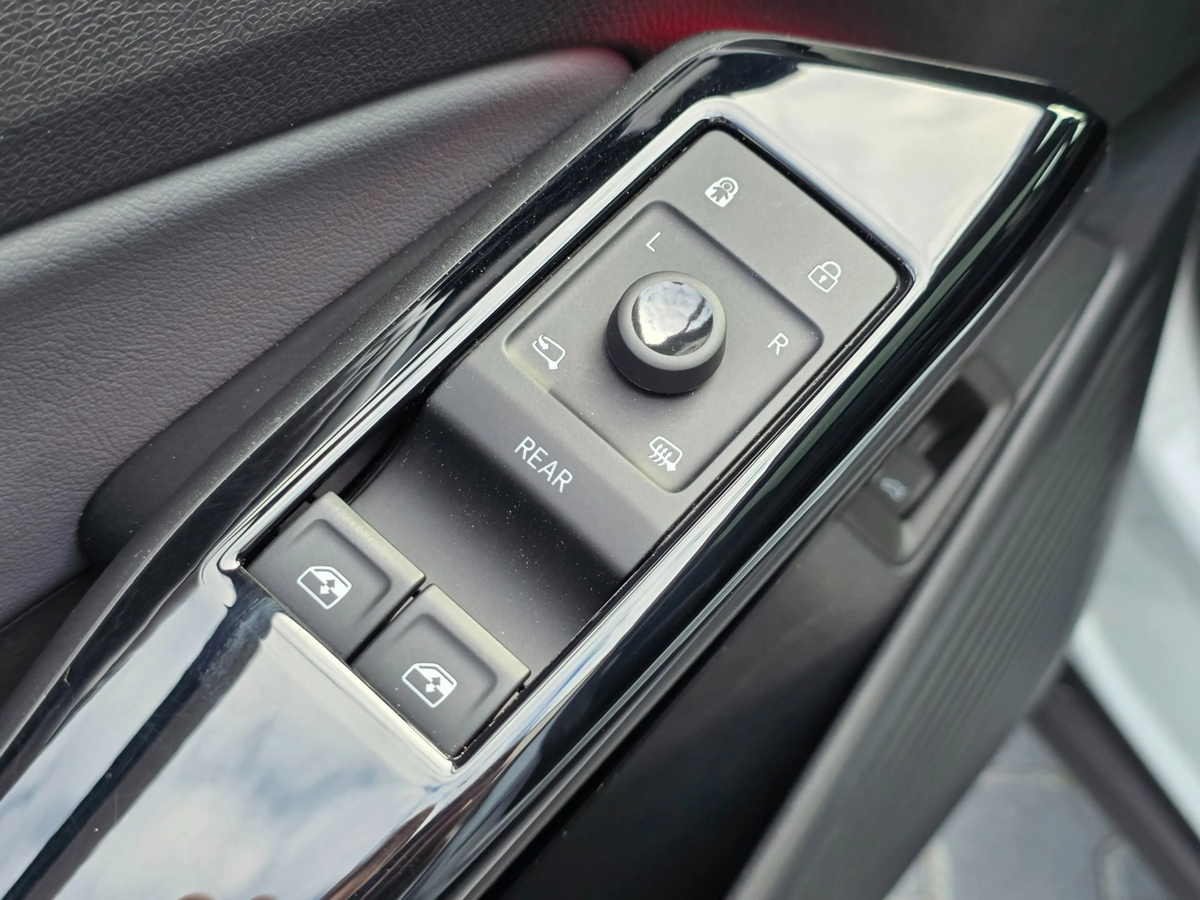 Volkswagen ID.4 Pro 77 kWh | 98% SOH | 360 CAMERA | PANO | WARMTEP — photo 27