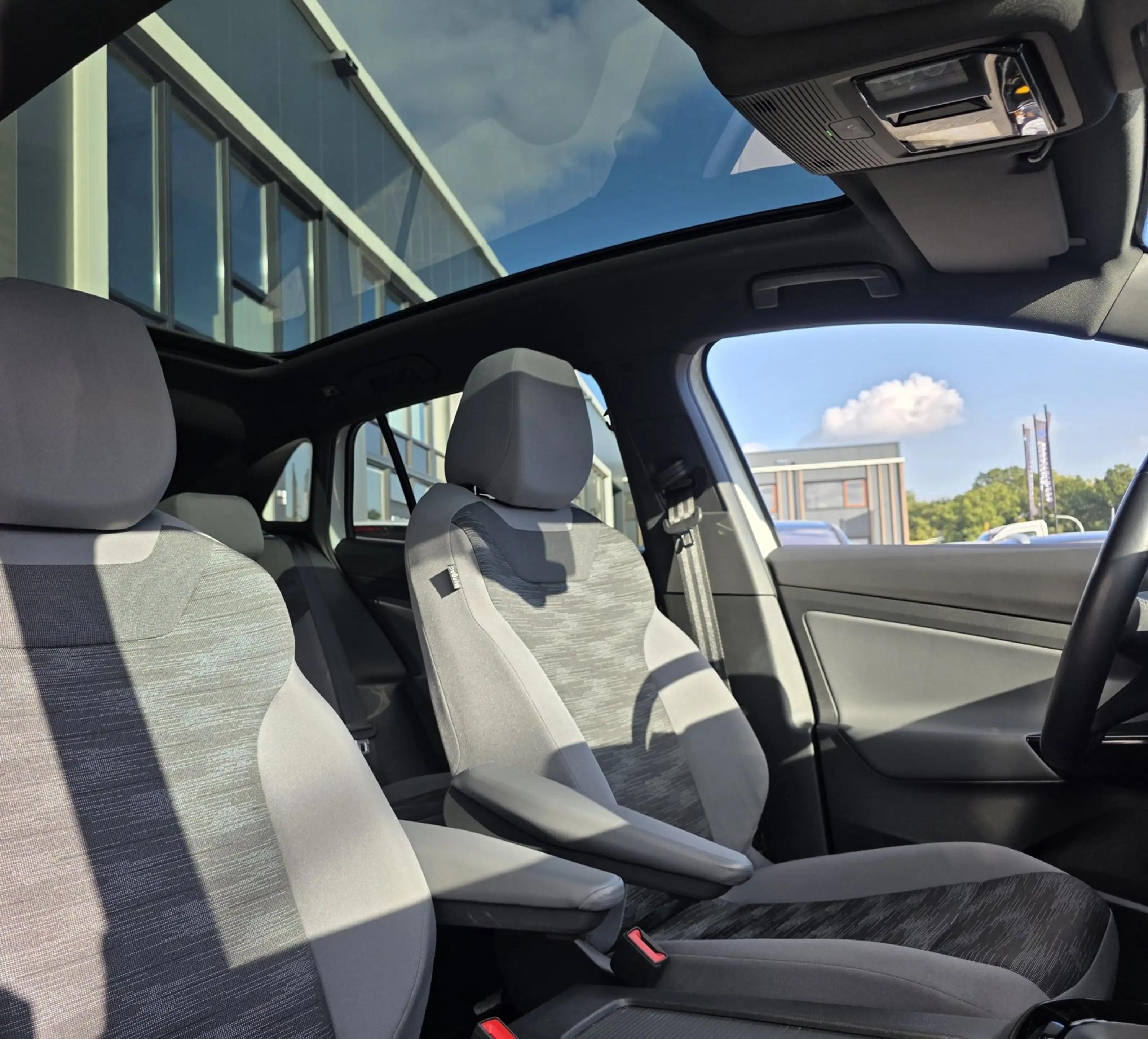 Volkswagen ID.4 Pro 77 kWh | 98% SOH | 360 CAMERA | PANO | WARMTEP — photo 10