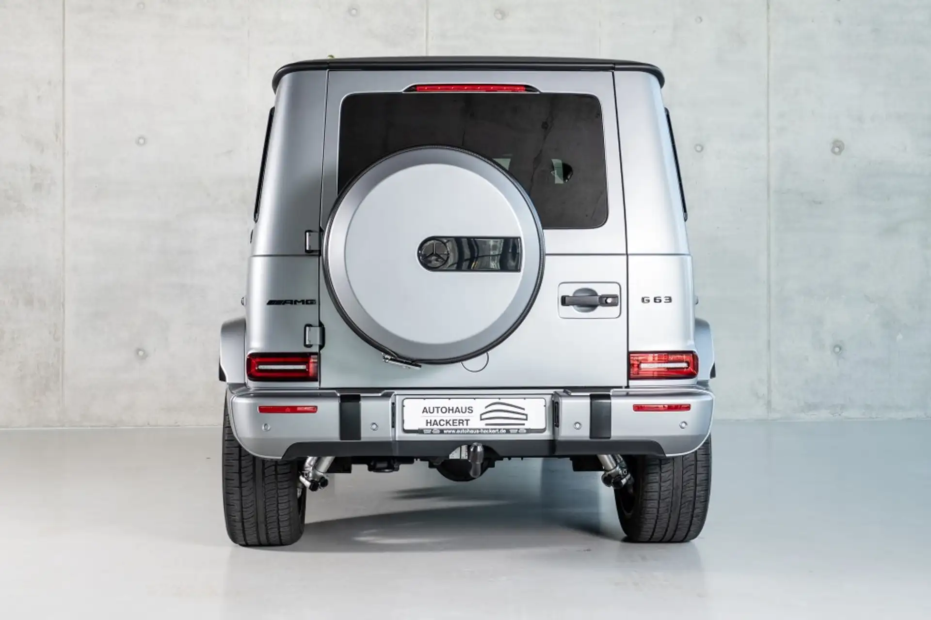 Mercedes-Benz G-Class G 63 AMG 2023 회색 사진 8