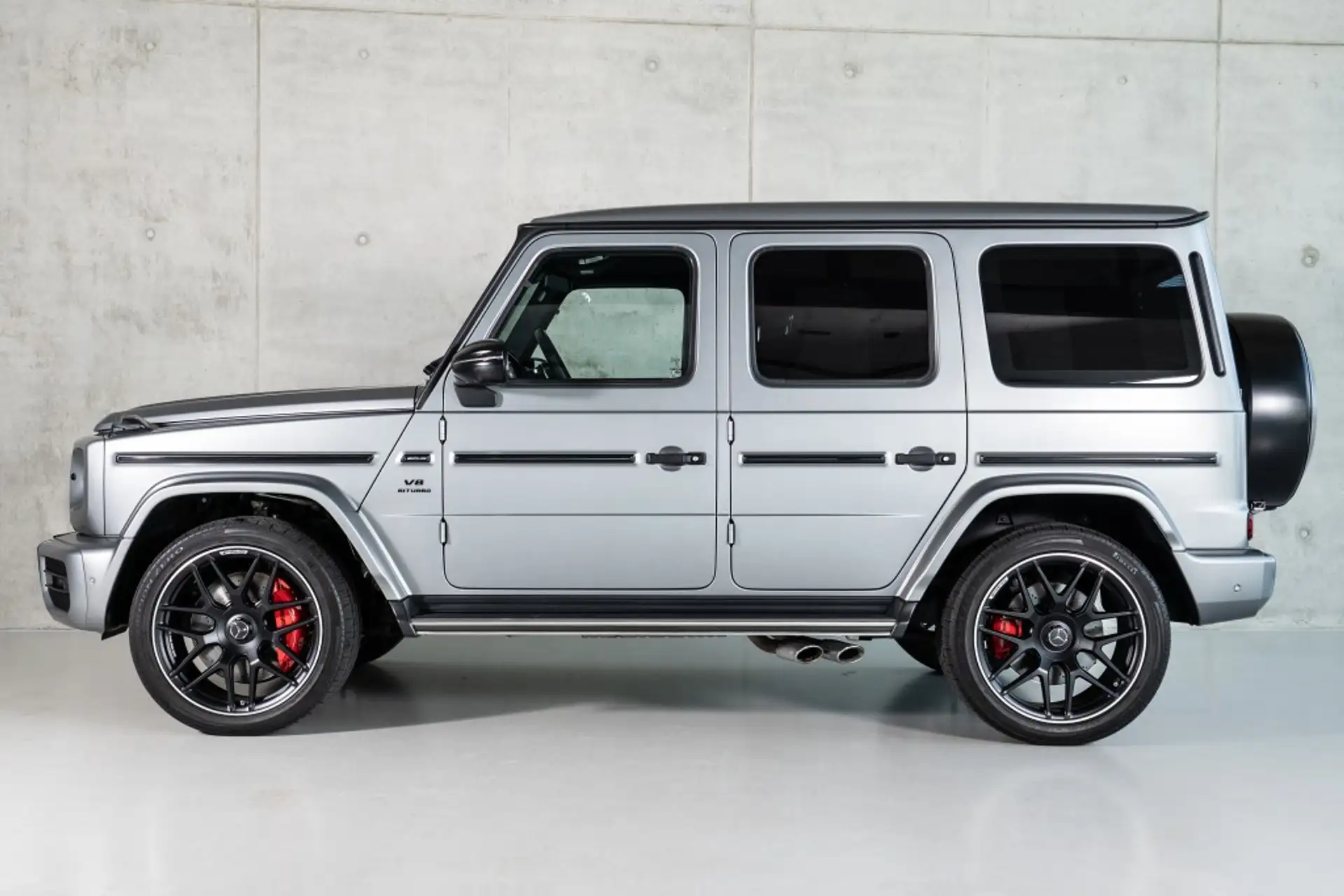 Mercedes-Benz G-Class G 63 AMG 2023 회색 사진 6