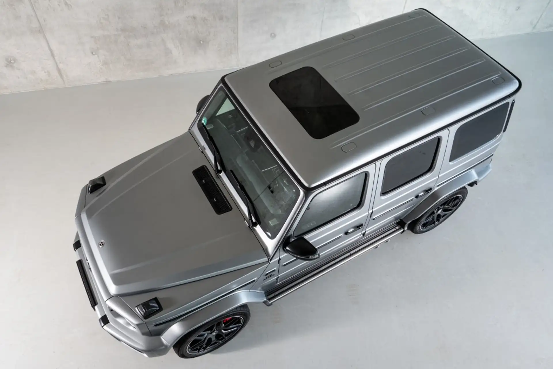 Mercedes-Benz G-Class G 63 AMG 2023 회색 사진 1