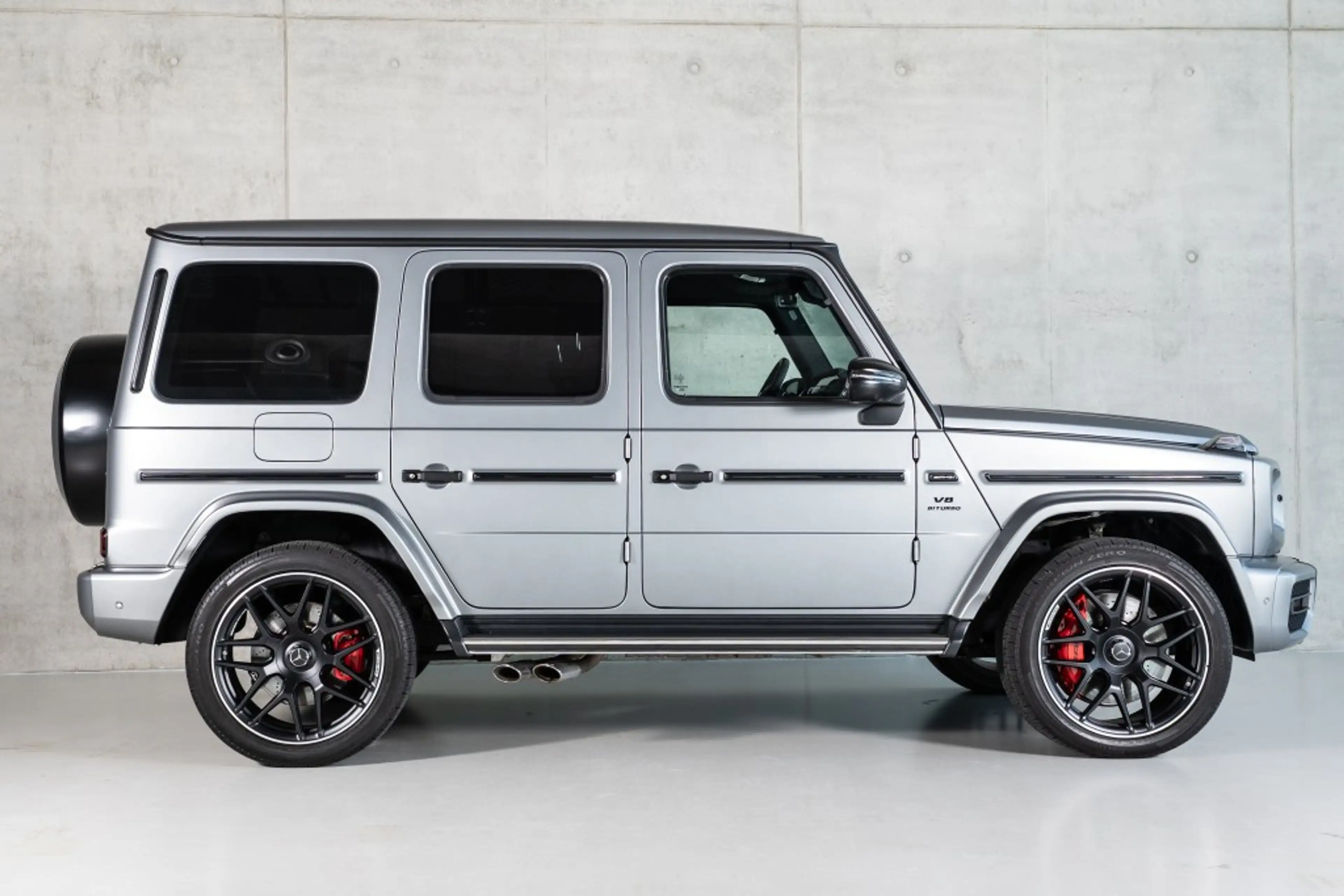 Mercedes-Benz G 63 AMG Carbon Superior Line Matt Night Paket — photo 11