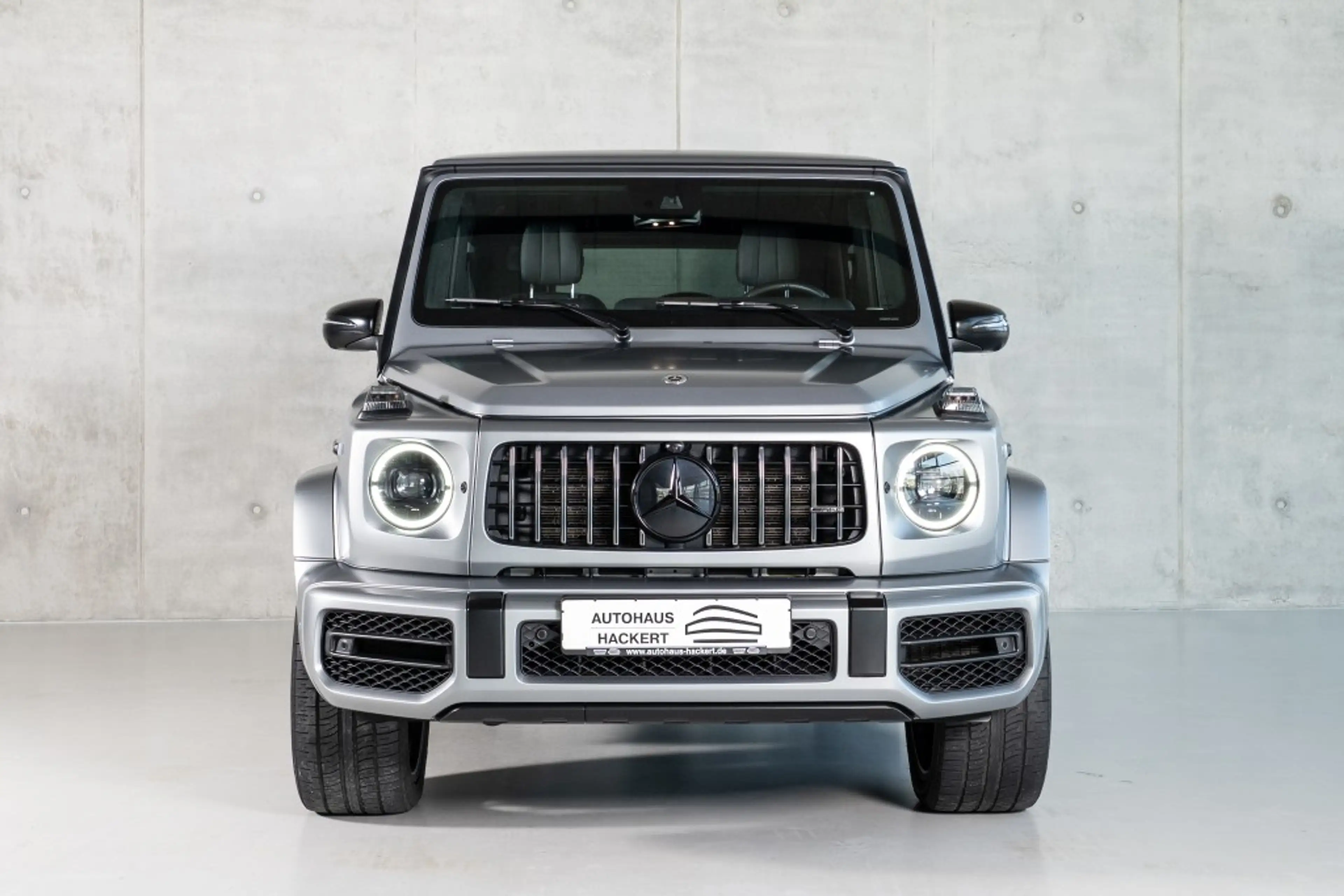 Mercedes-Benz G 63 AMG Carbon Superior Line Matt Night Paket — photo 4