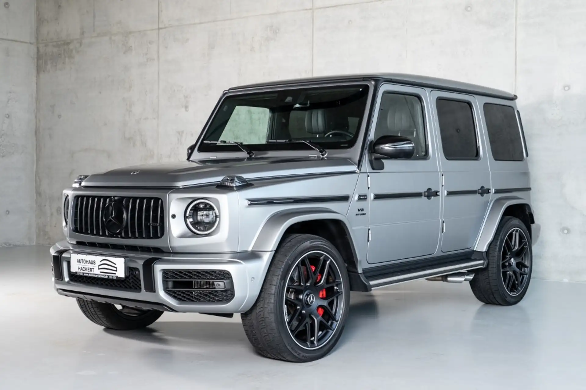 Mercedes-Benz G-Class G 63 AMG 2023 회색 사진 5