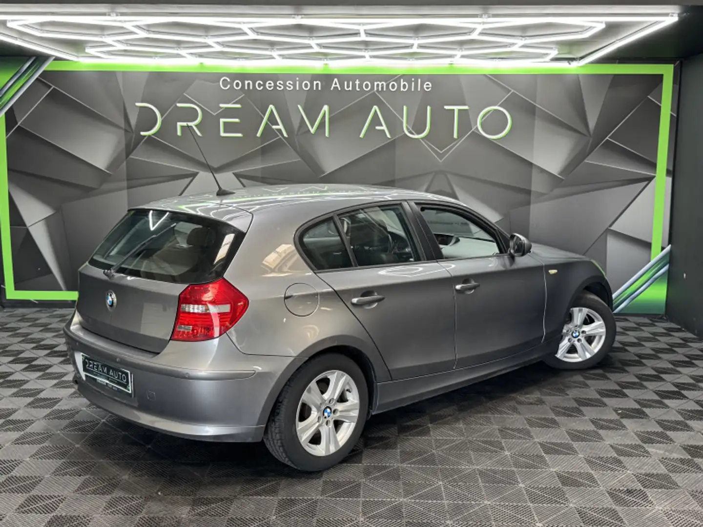 BMW 116 (E81/E87) 116D 115CH EDITION EXECUTIVE 5P Gris - 2