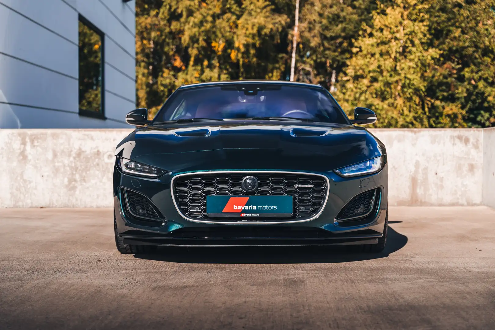 Jaguar F-Type P300 Coupé / R-Dynamic / British Racing Green Vert - 2