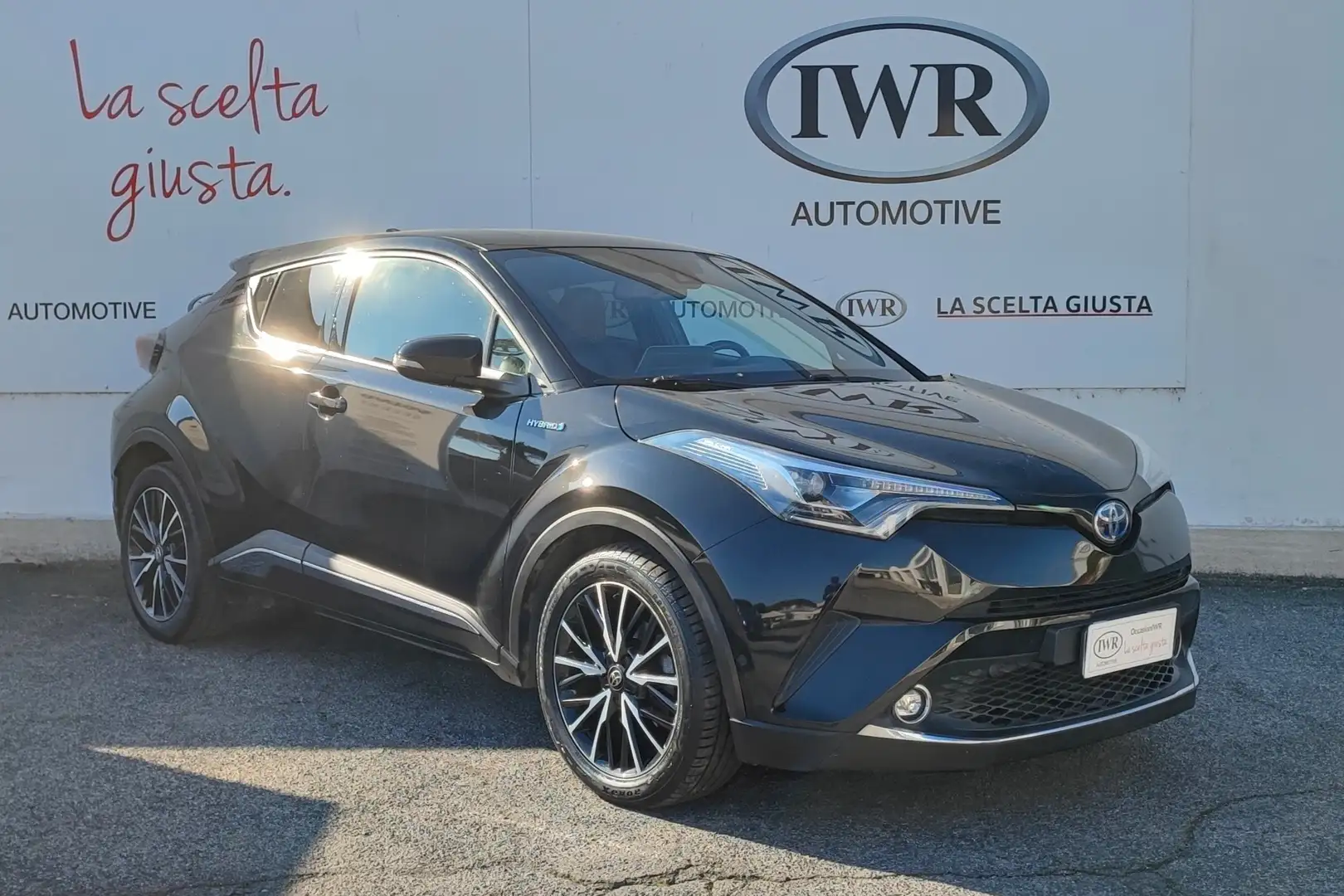 Toyota C-HR C-HR 1.8h Lounge 2wd e-cvt my18 Noir - 1