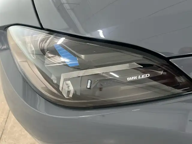 BMW 1 Series view 10