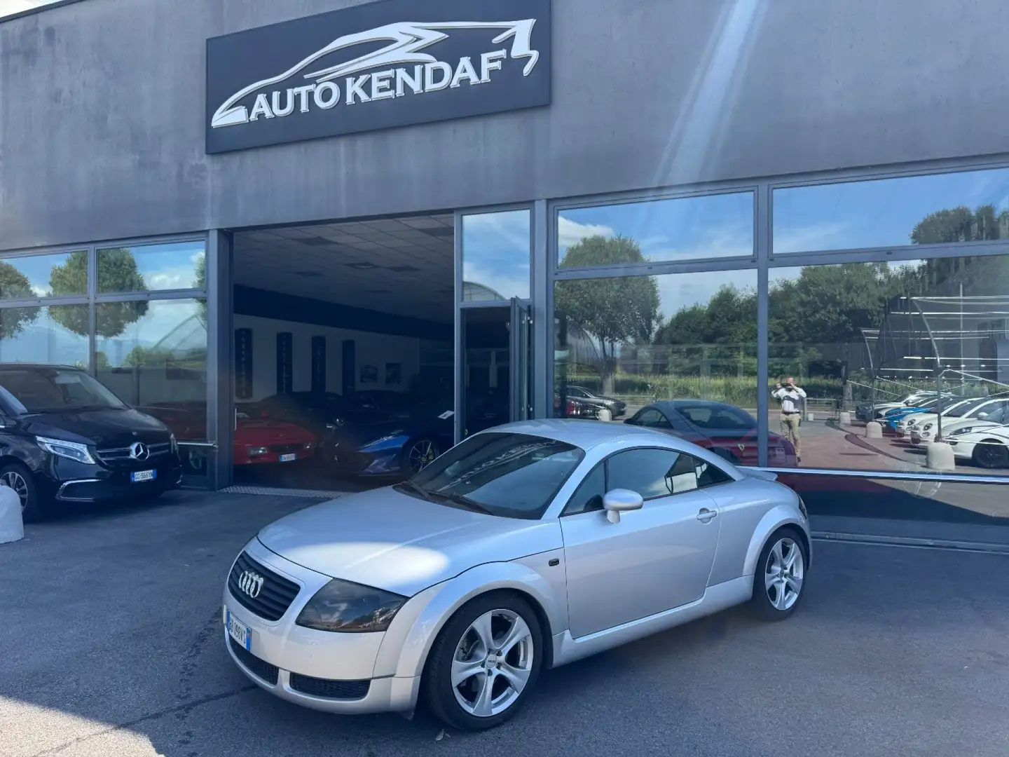 Audi TT Coupé 1.8 T 20V 179 CV MK1 Argento - 1