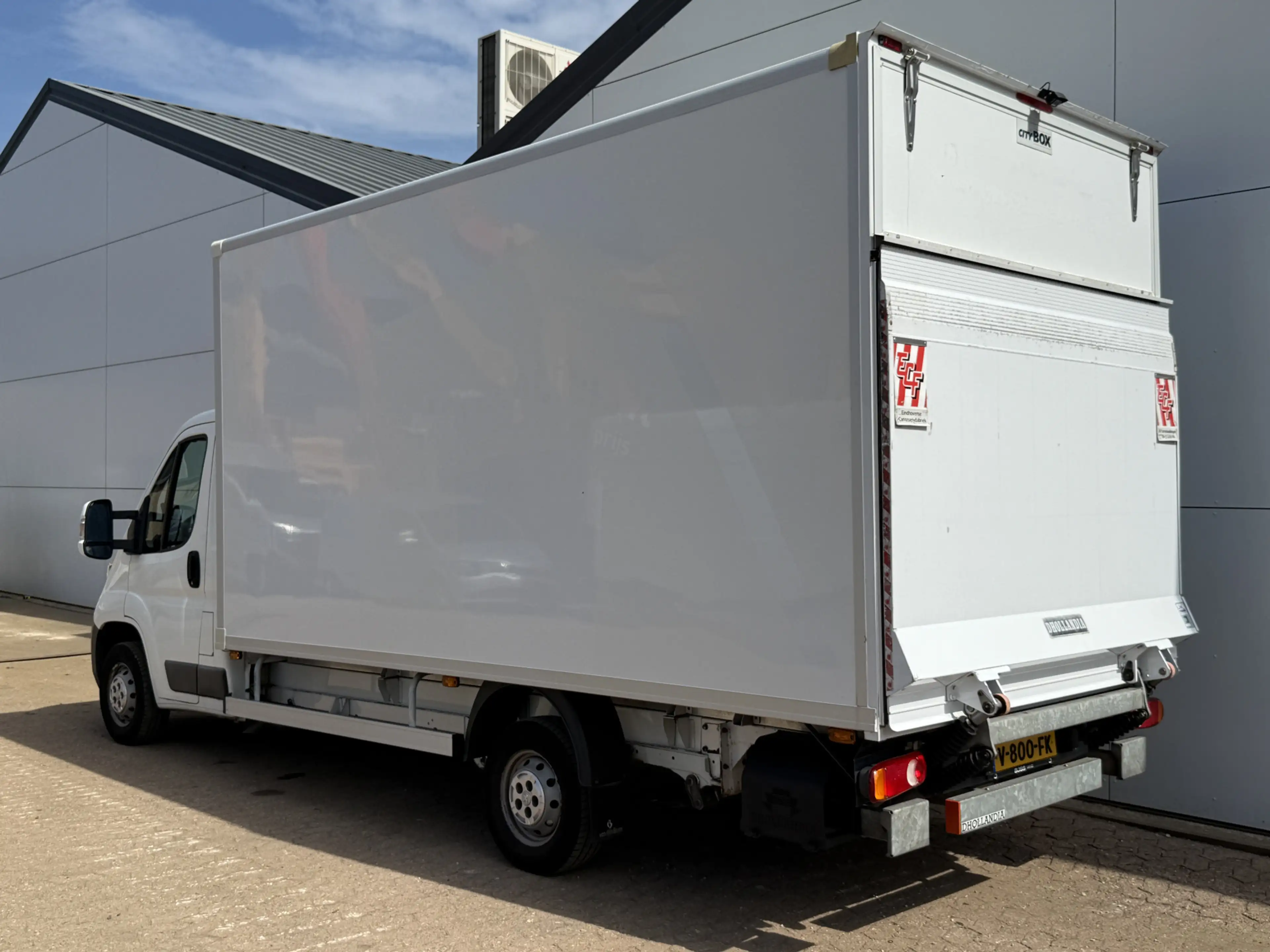 Peugeot Boxer 2.0 130PK Bakwagen Laadklep Navigatie Camera Airco — photo 2