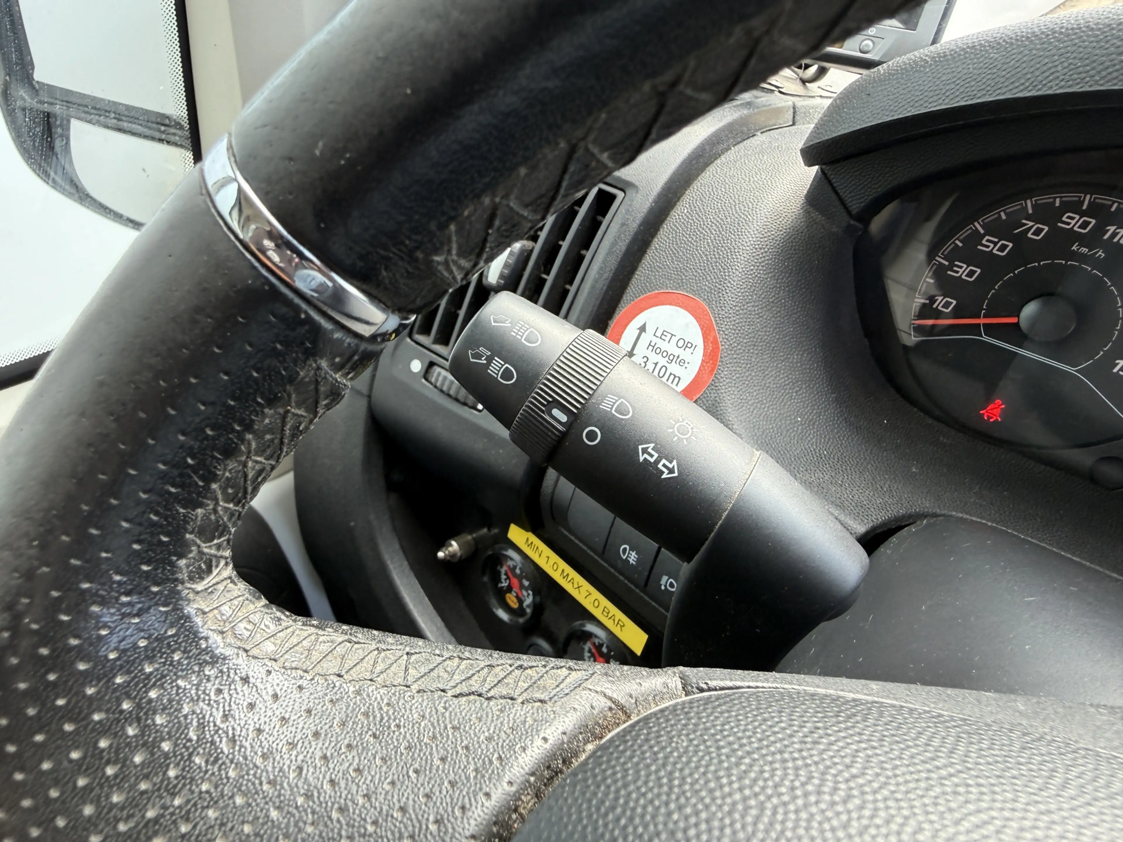 Peugeot Boxer 2.0 130PK Bakwagen Laadklep Navigatie Camera Airco — photo 27