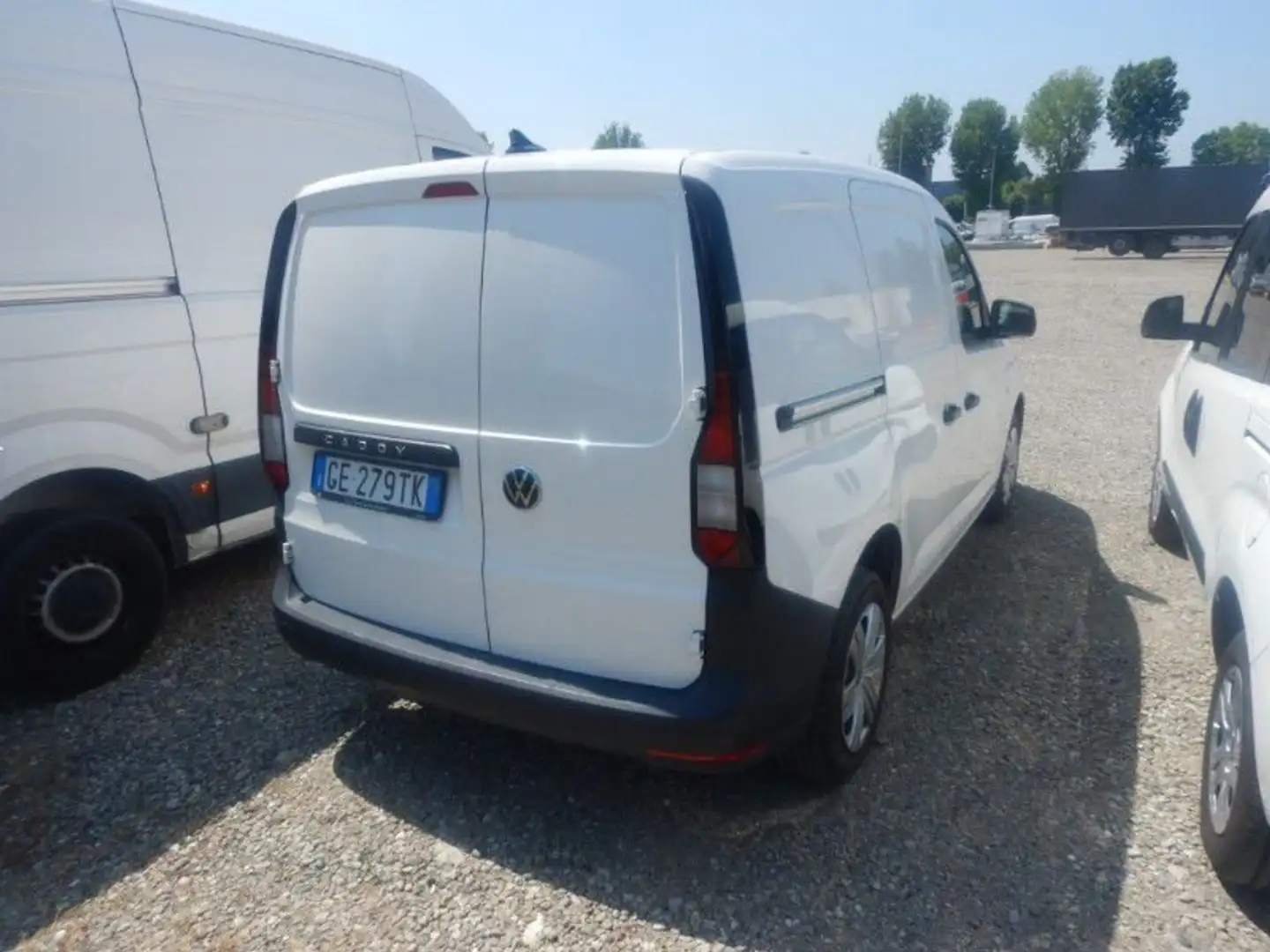 Volkswagen Caddy Cargo 2.0 TDI 102 cv Business Prezzo+IVA Bianco - 2