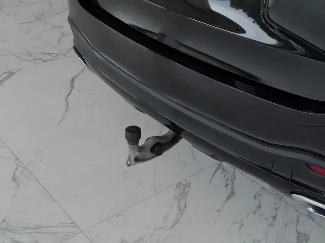 Mercedes-Benz Gle Class view 9