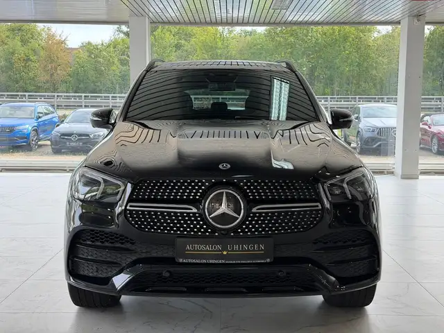 Mercedes-Benz Gle Class view 2