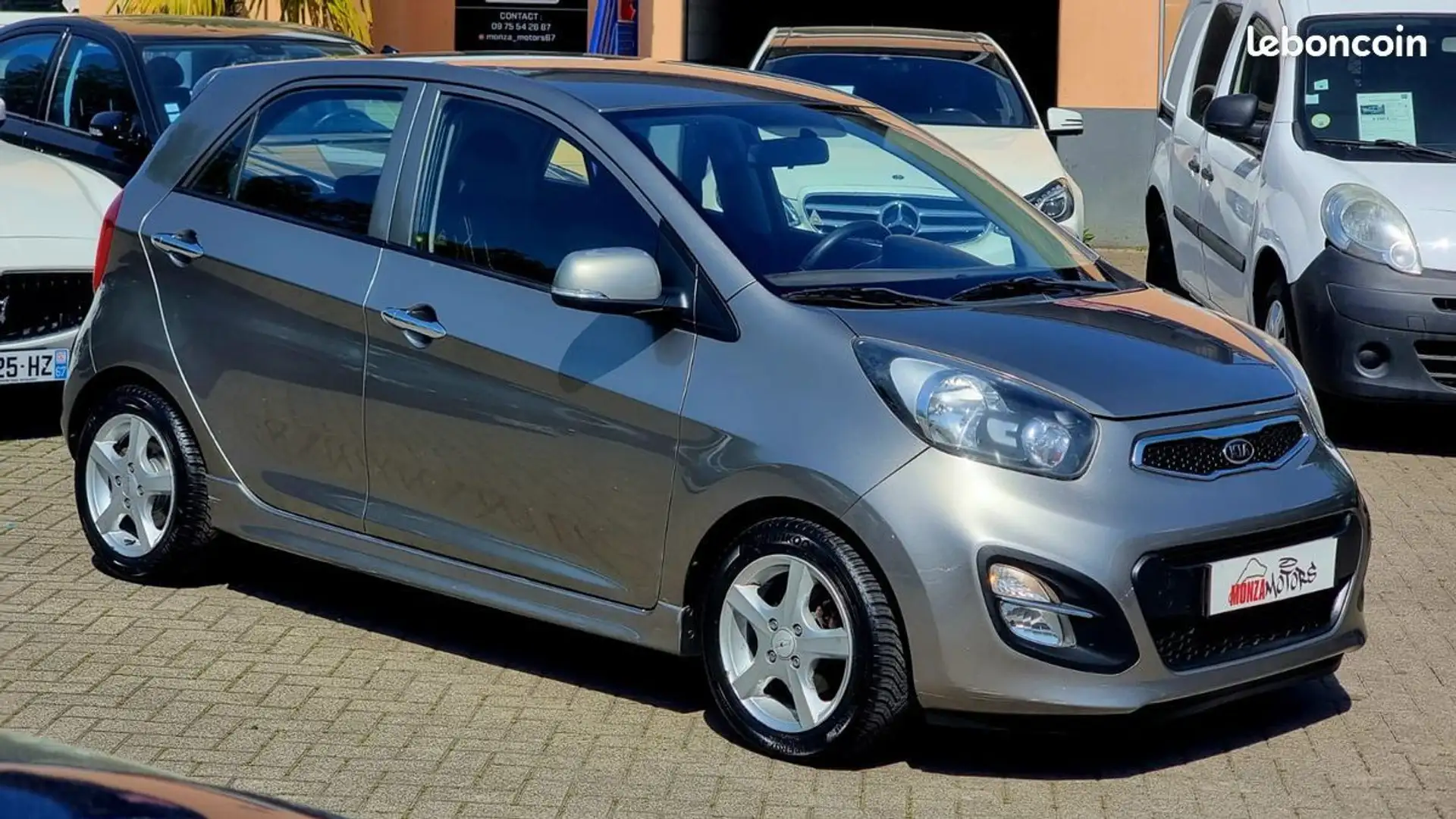 Kia Picanto 1 ERE MAIN 1.0 i 70 Cv 2012 STYLE 90 000 Km GARANT Grau - 1