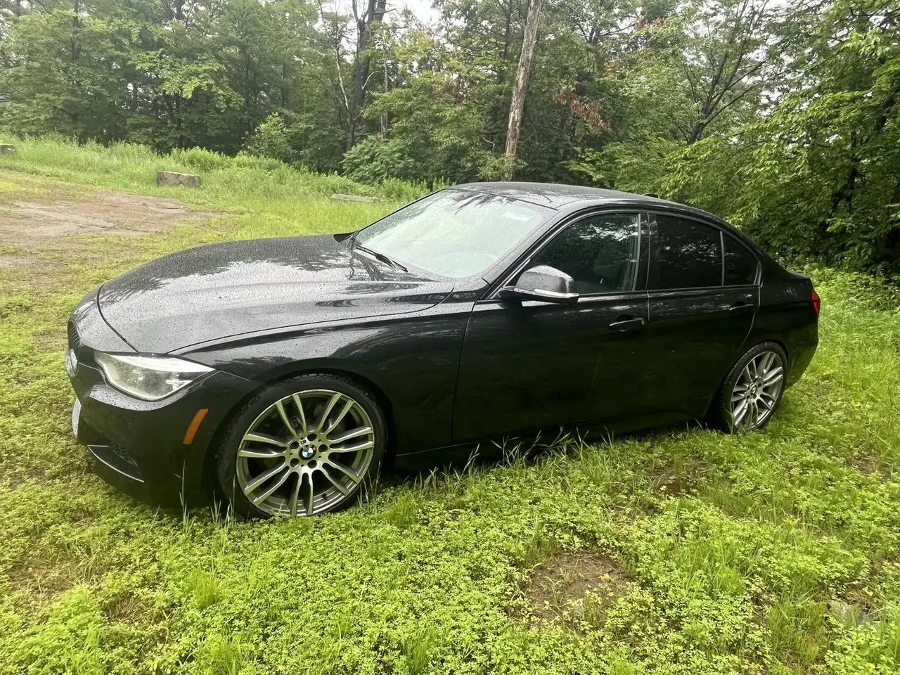 BMW 3 Series снимка BMW 3 Series