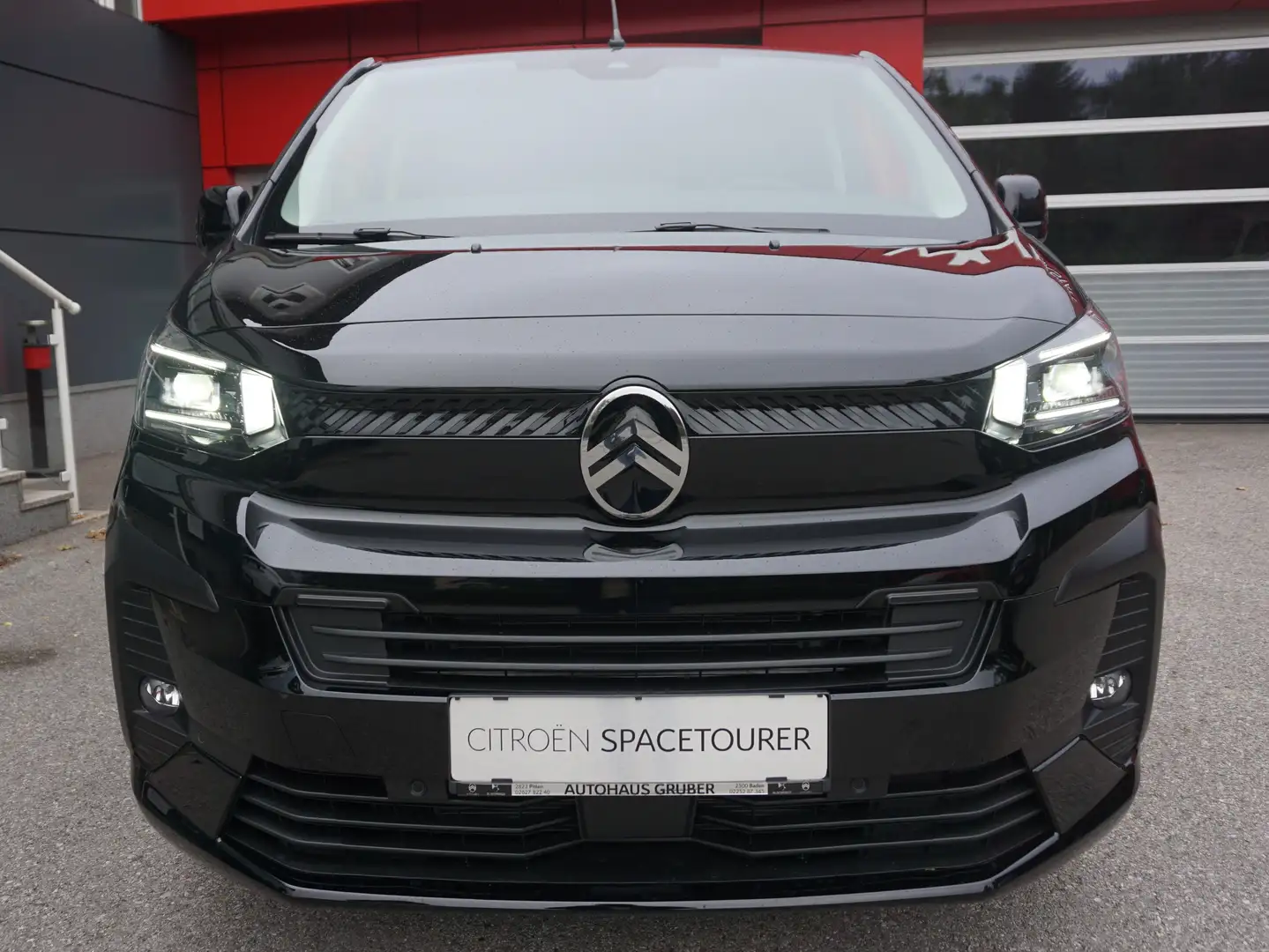 Citroen Spacetourer HDi180 BL M Schwarz - 2
