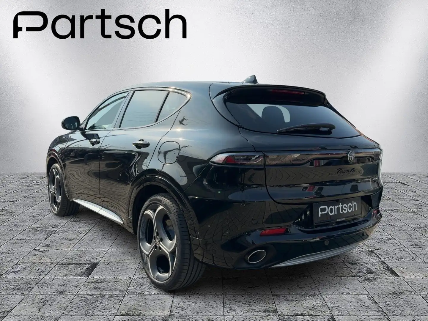 Alfa Romeo Tonale Ibrida Plug-In e-AWD Sport Speciale Pano Schwarz - 2