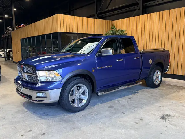 Dodge RAM 1500 5.7 V8 Quad Cab 6'4 Lone Star. 4X2. Benzine.