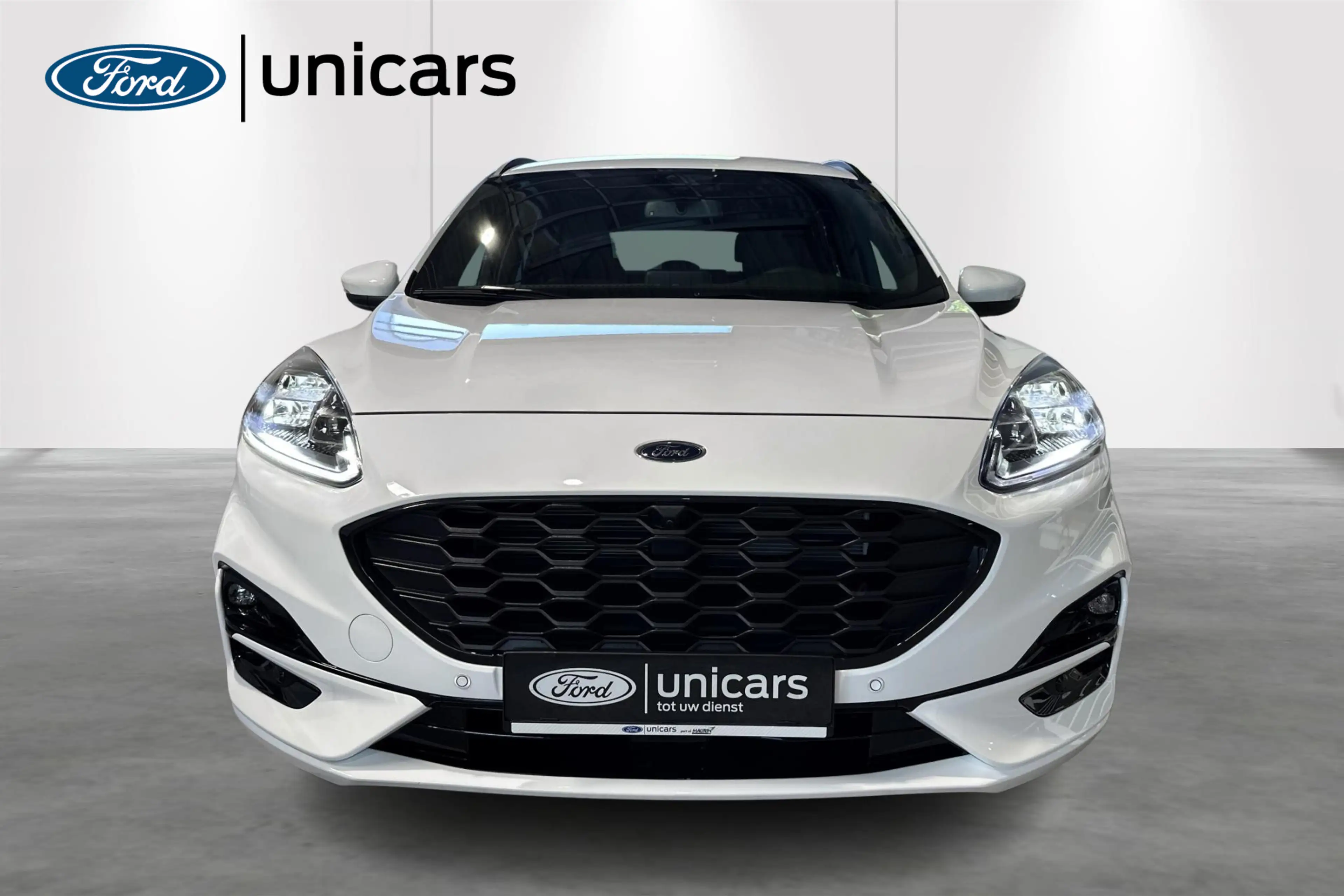 Ford Kuga 2.5i PHEV Aut. 165kW ST-Line X — photo 4