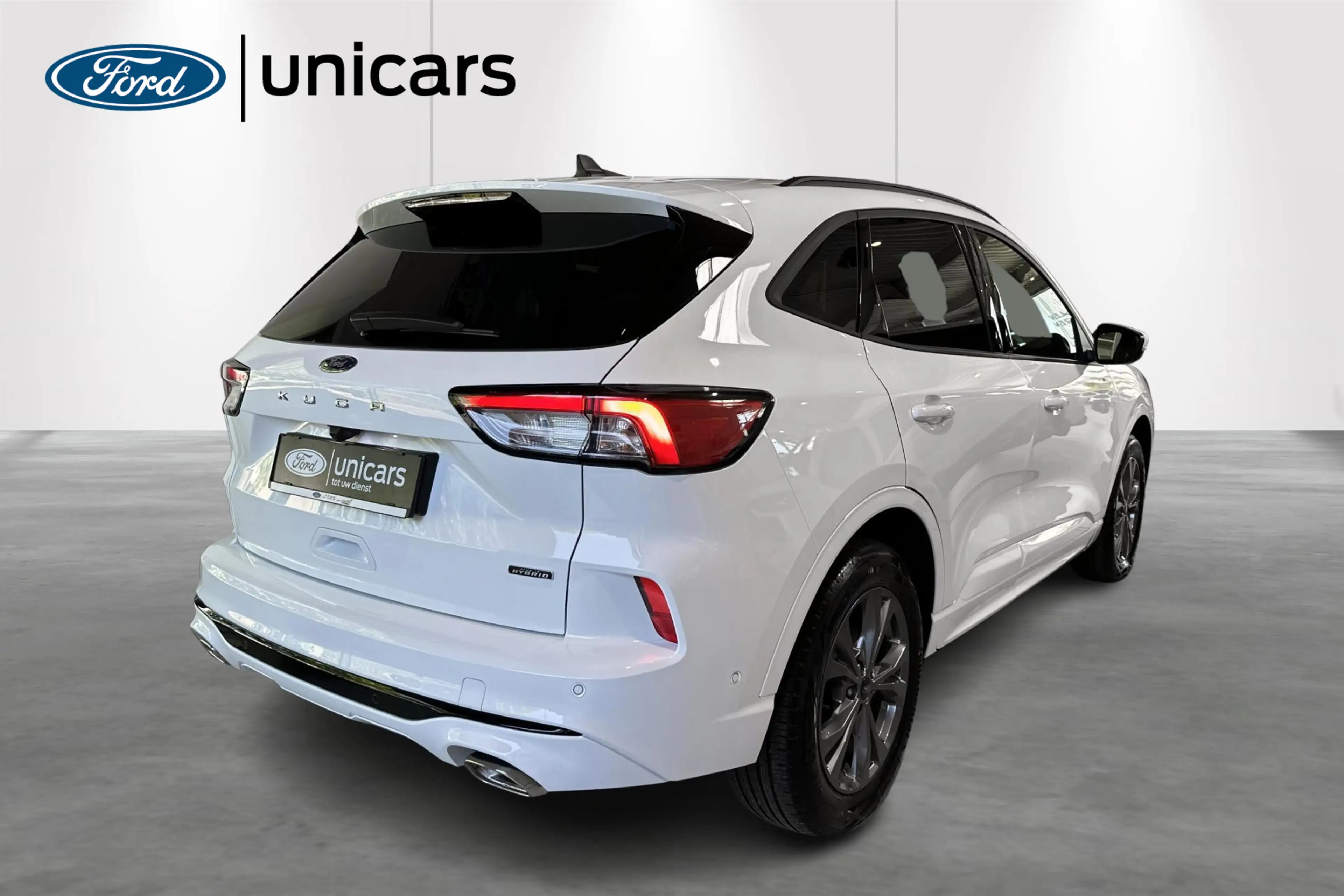 Ford Kuga 2.5i PHEV Aut. 165kW ST-Line X — photo 2
