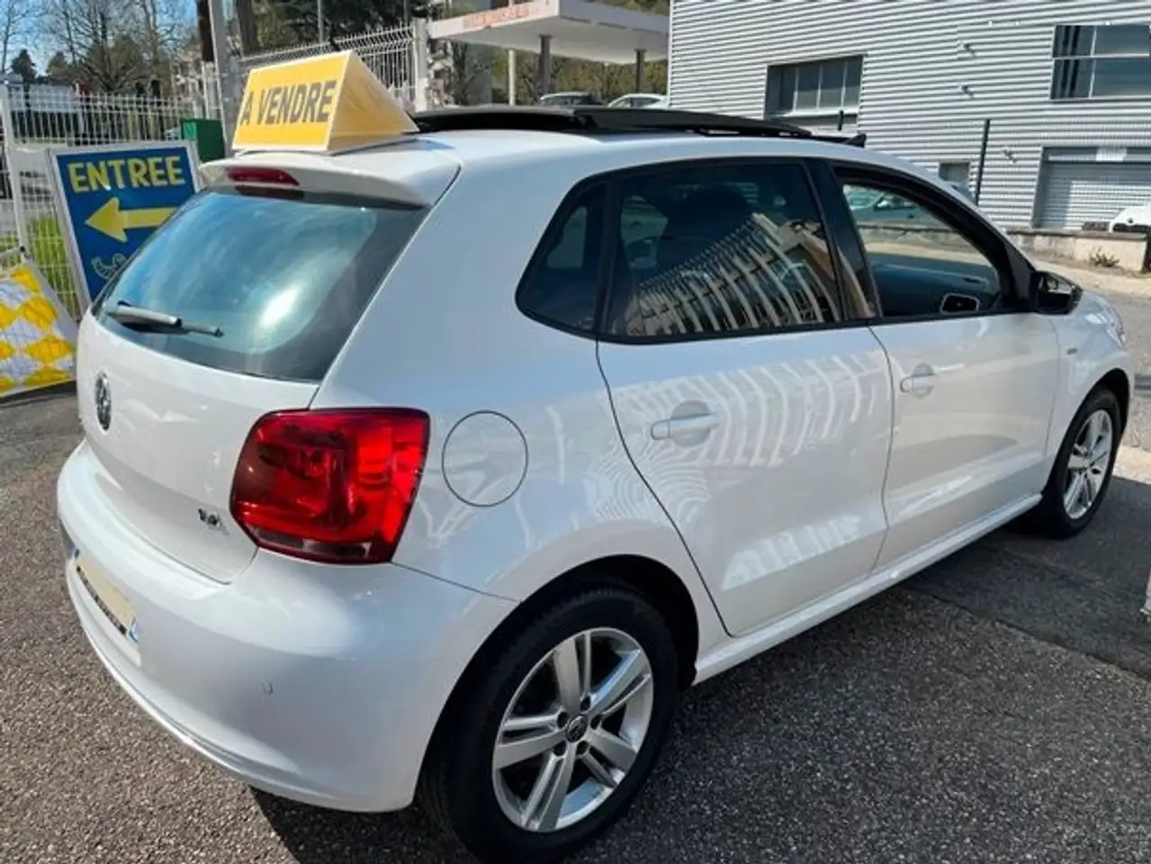 Volkswagen Polo 1.4 16S - 75 Match