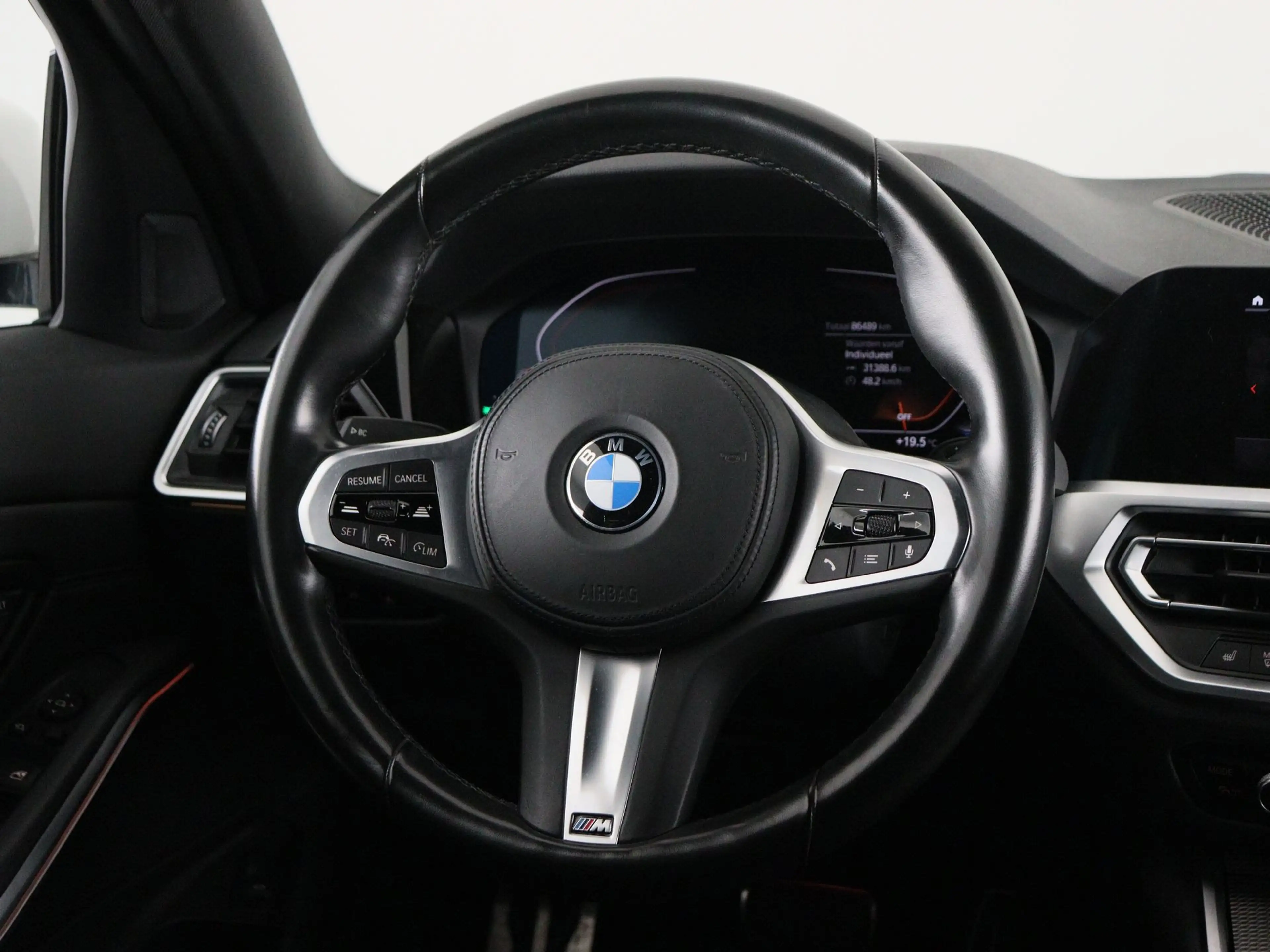 BMW 318 3 serie 318i Touring M Sport — photo 2