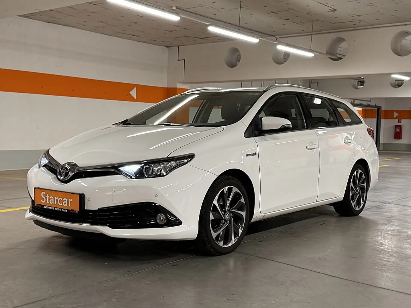 Toyota Auris TS 1,8 VVT-i Hybrid Active KLIMA*KAMERA*SOFORT ... Weiß - 1