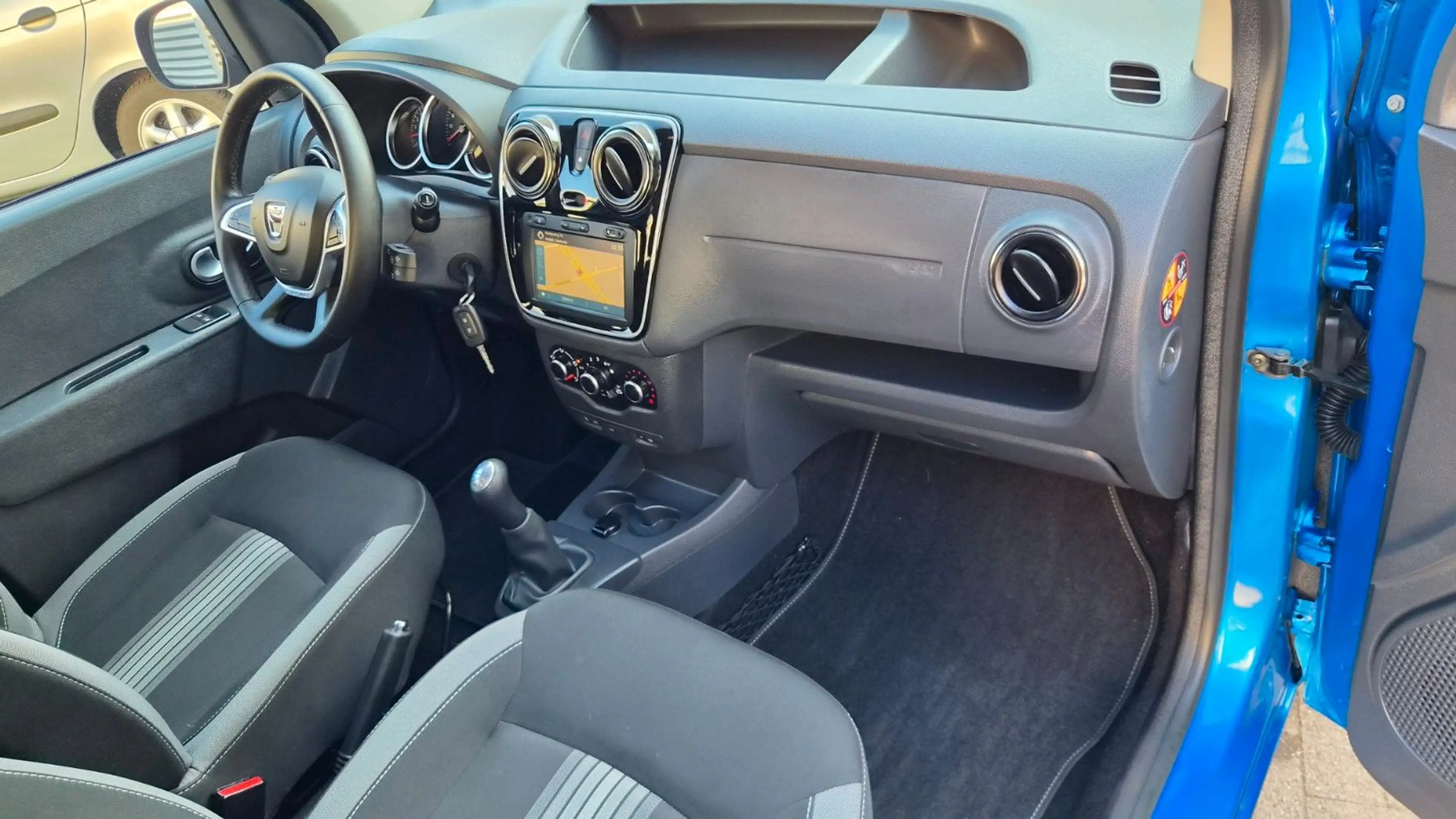 Dacia Dokker 1.5 dCi Stepway Celebration KAMERA+SHZ — photo 12