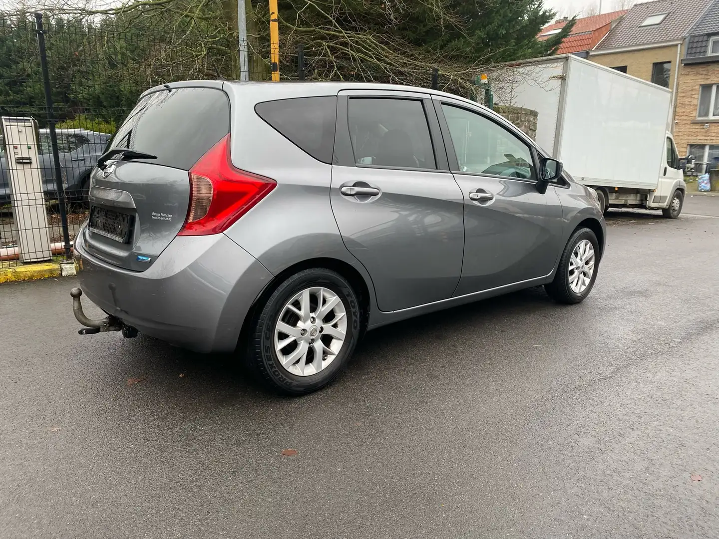 Nissan Note 1.2i Acenta Grijs - 2