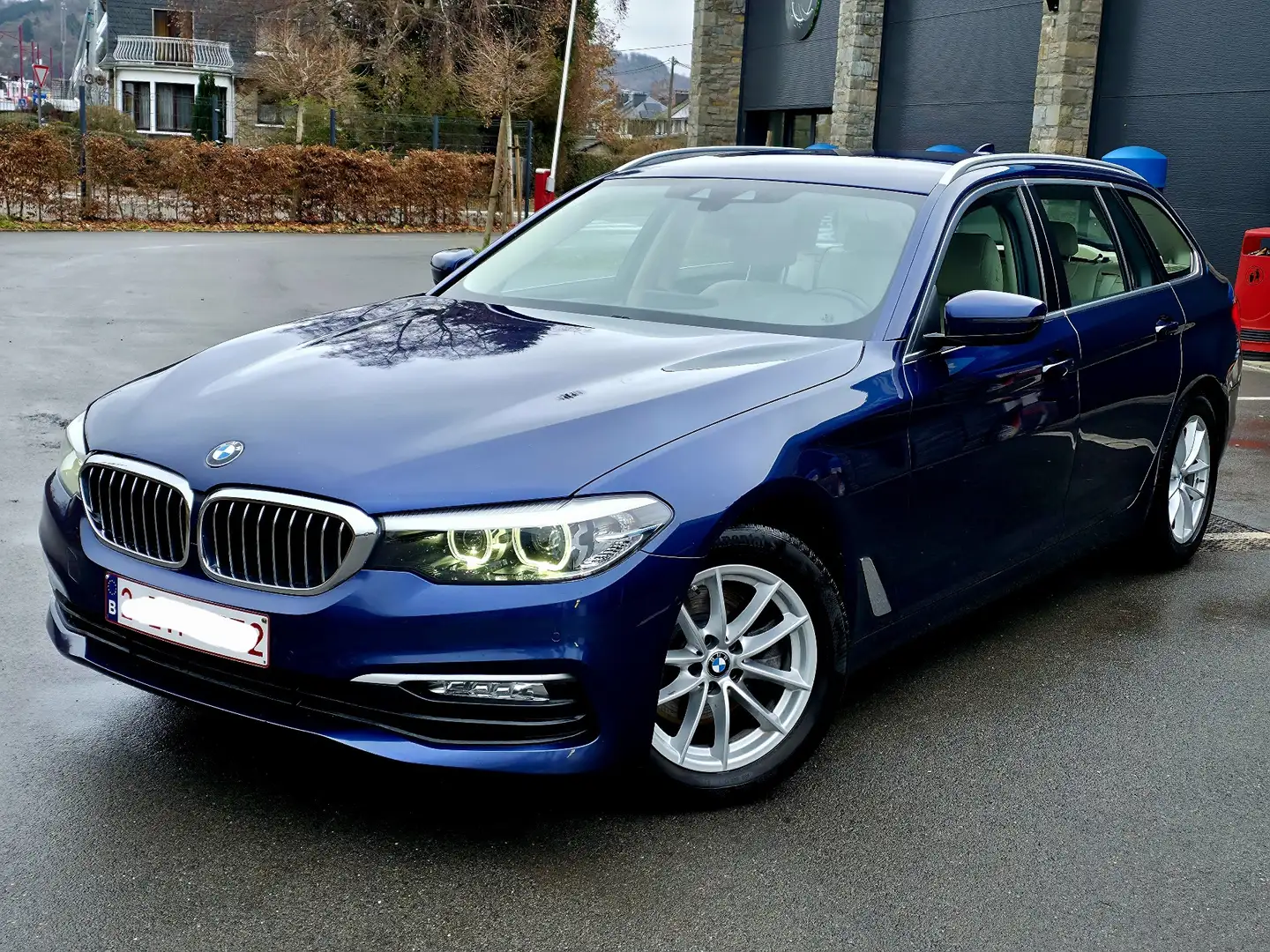 BMW 520 Touring d (EU6c) - 1