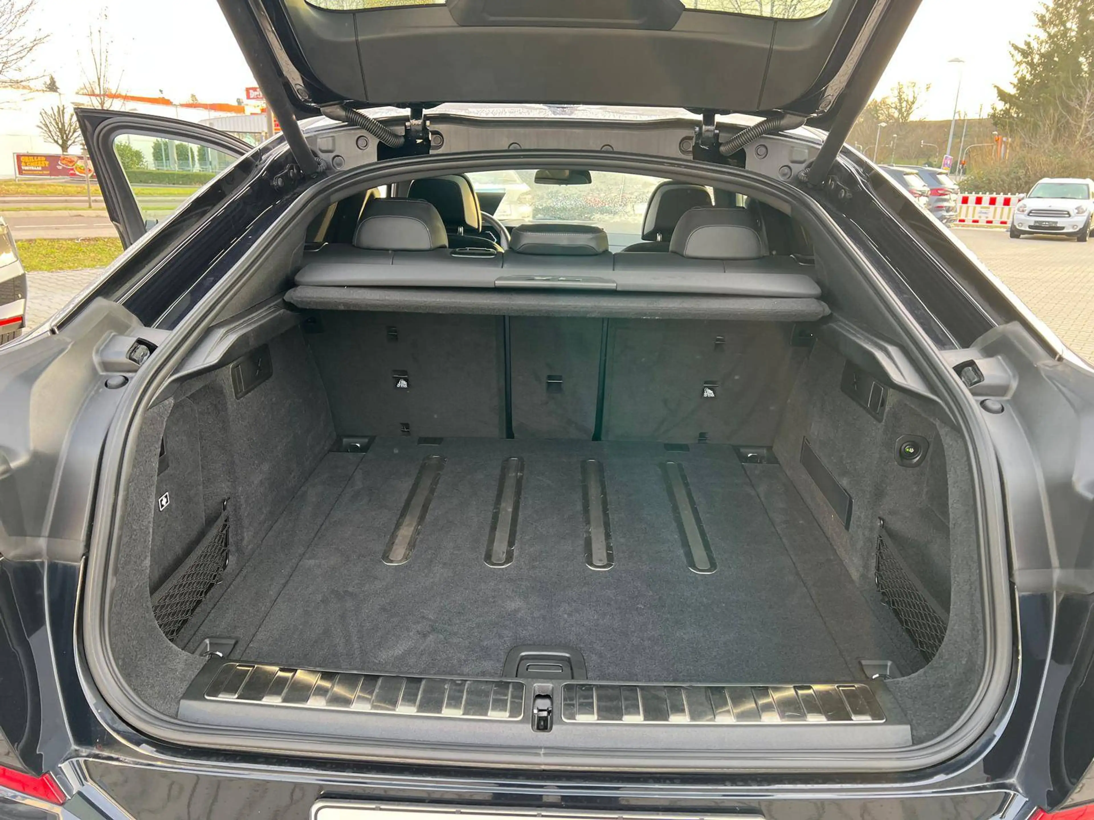 BMW X6 40 i xDrive M Sport — photo 15