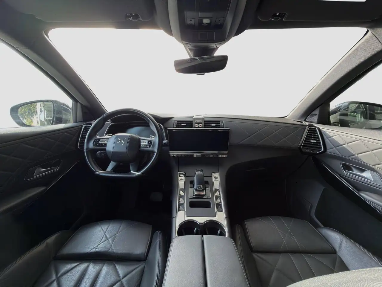 DS Automobiles DS 7 Crossback 2023 — фото 10