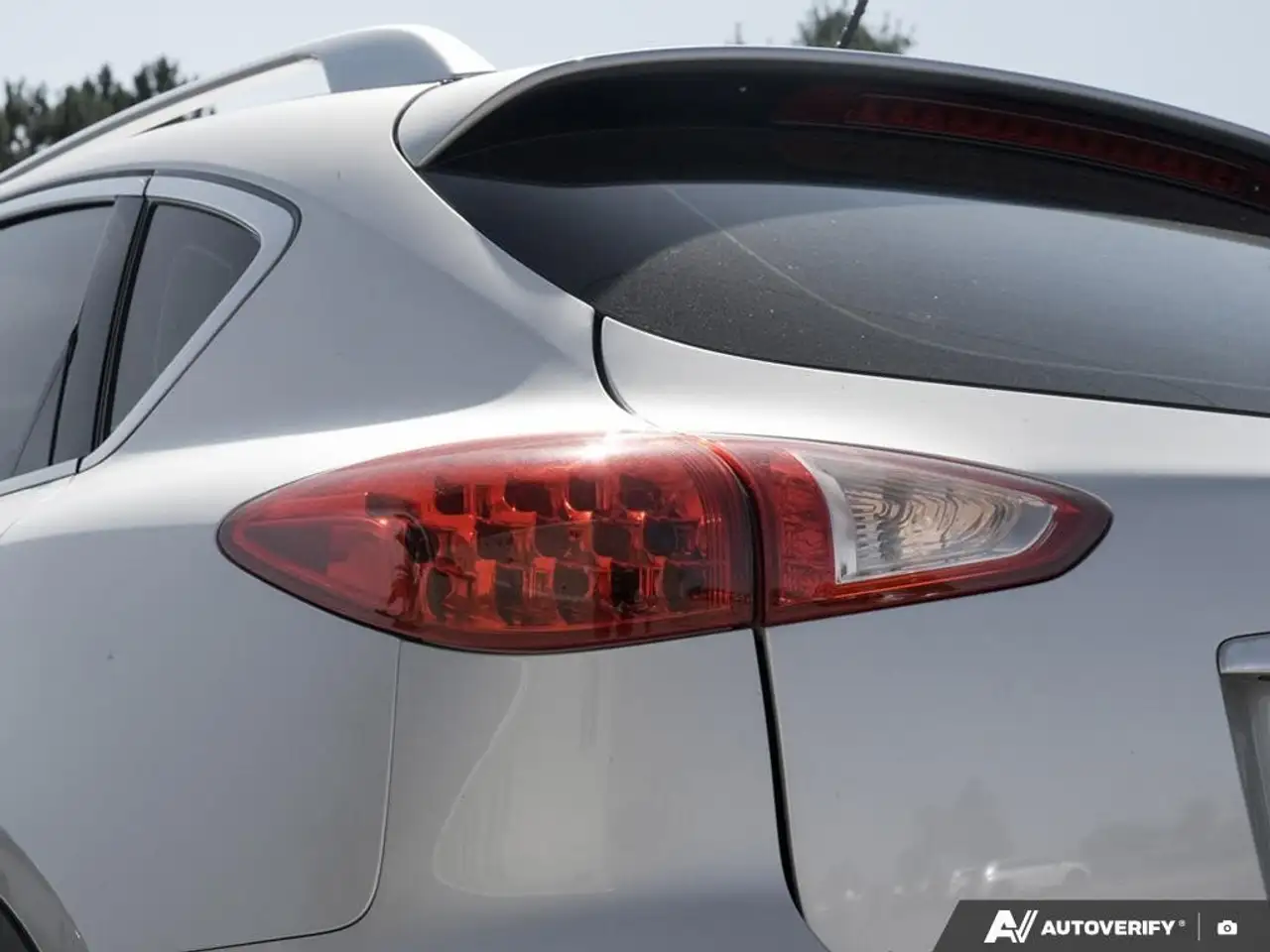 Infiniti EX снимка Infiniti EX
