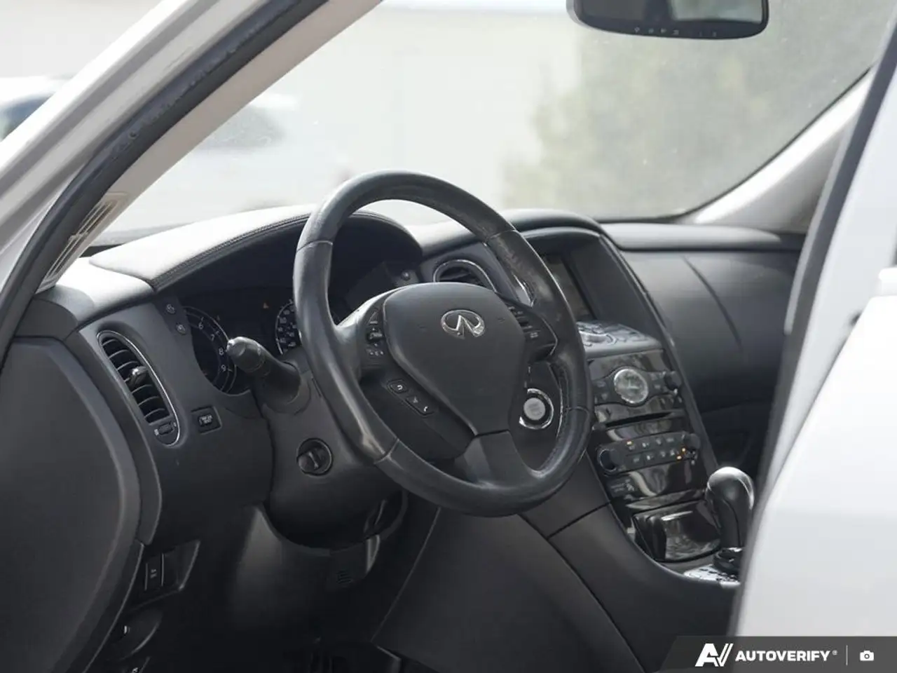 Infiniti EX снимка Infiniti EX