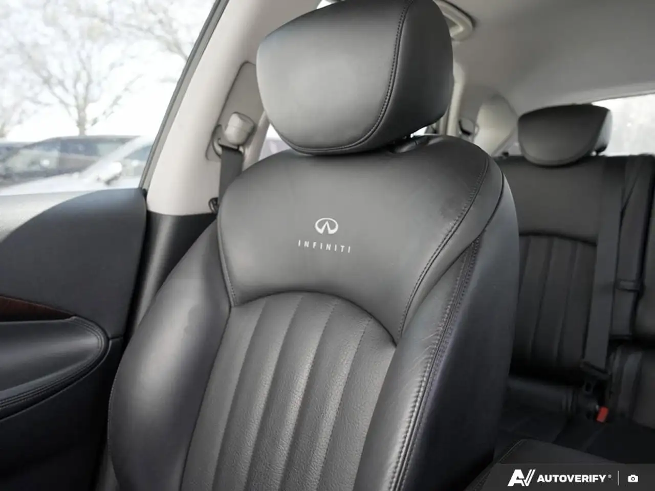 Infiniti EX снимка Infiniti EX