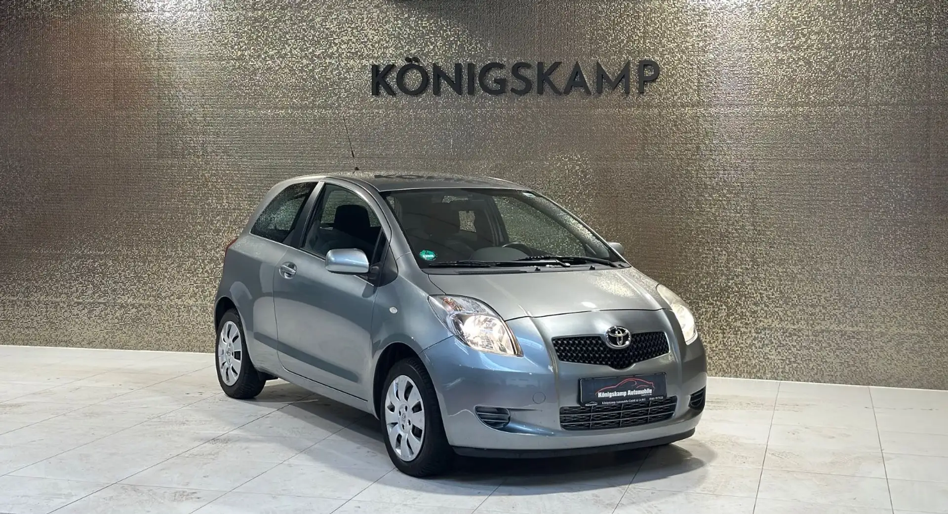 Toyota Yaris Sol Automatik * KLIMA * Silber - 1