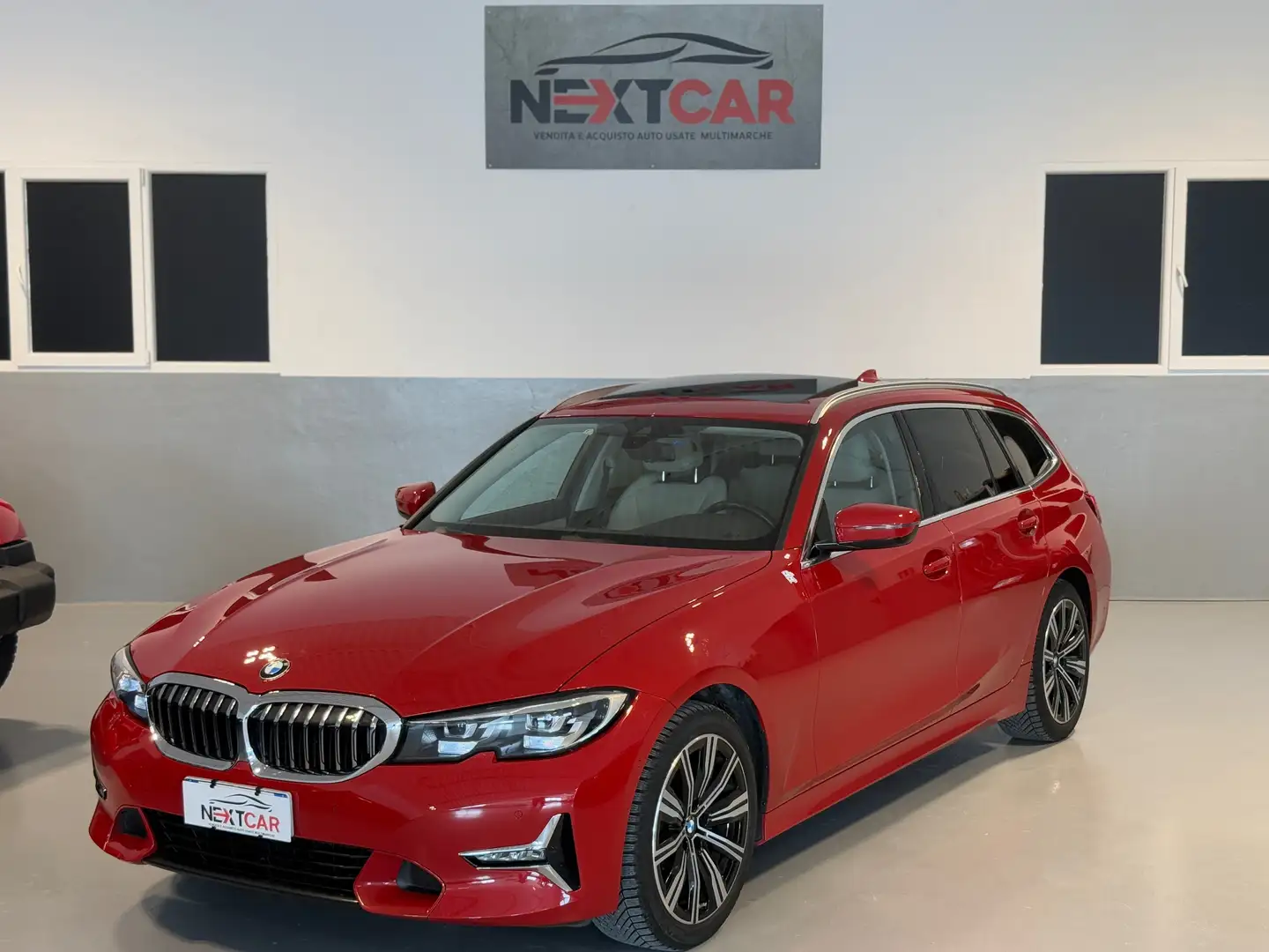 BMW 320 Touring xdrive Sport FULL, TETTO! PELLE! Červená - 1