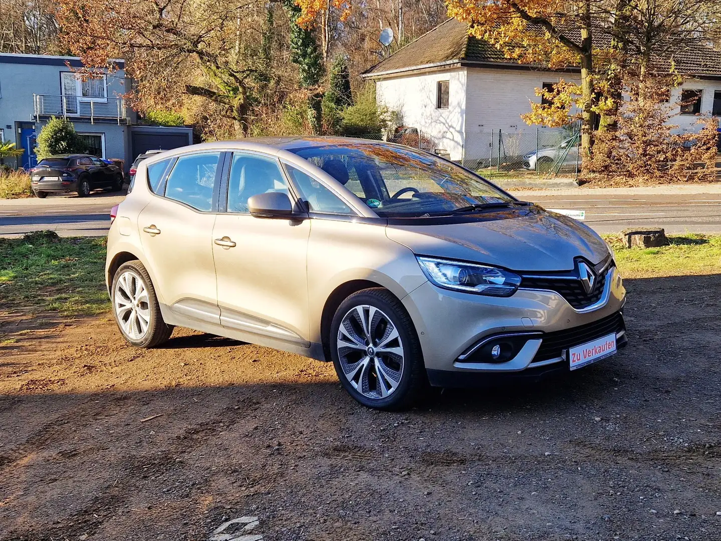 Renault Scenic Intens/1 Hand/Teilleder/Navi/Rückfahrkamera/Alu Gold - 2