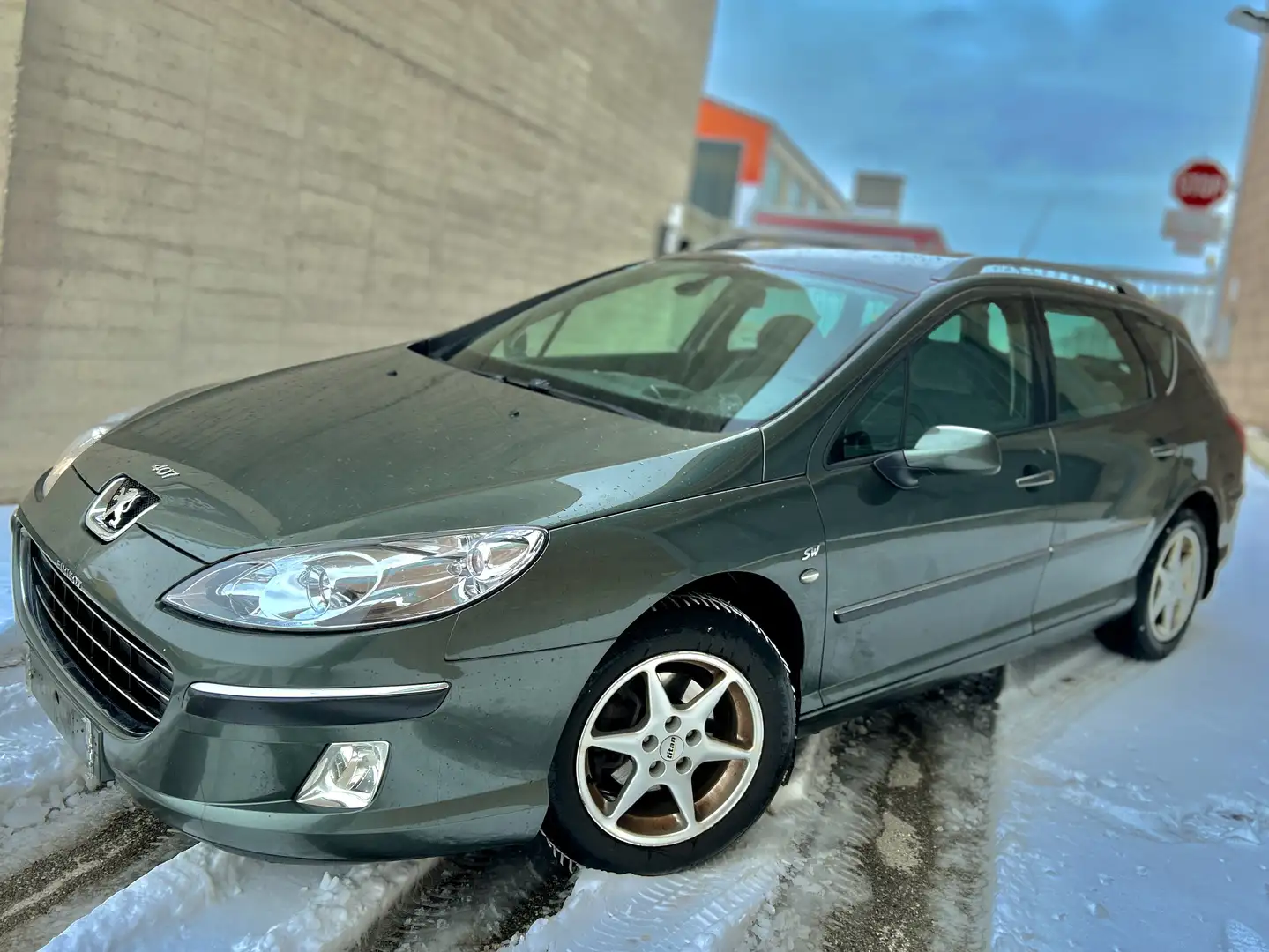 Peugeot 407 SW 2.0 HDi 16V 136ch FAP Premium A - 2
