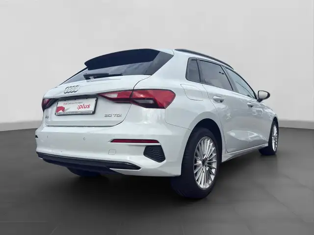 Audi A3 view 3